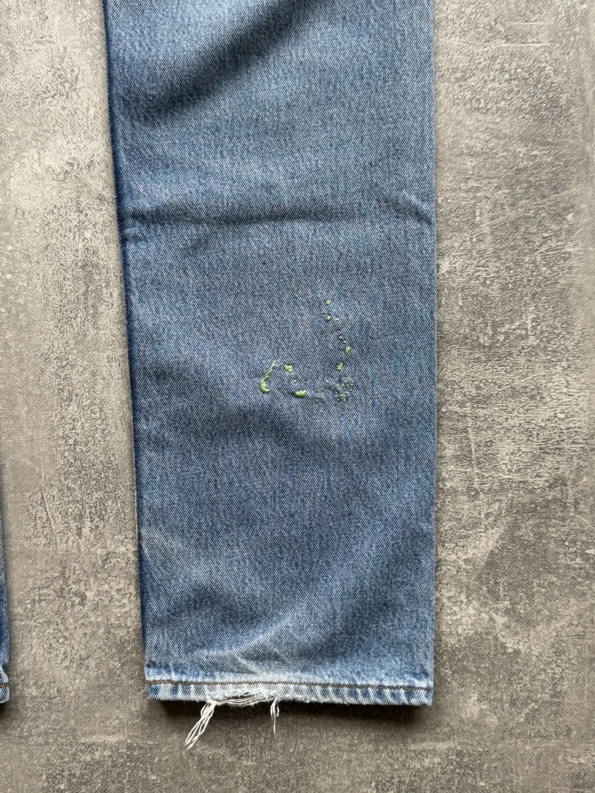 Levi's Hand Made Fake Embroidered Stains Jeans Levis 501 Size US 31 - 10 Thumbnail