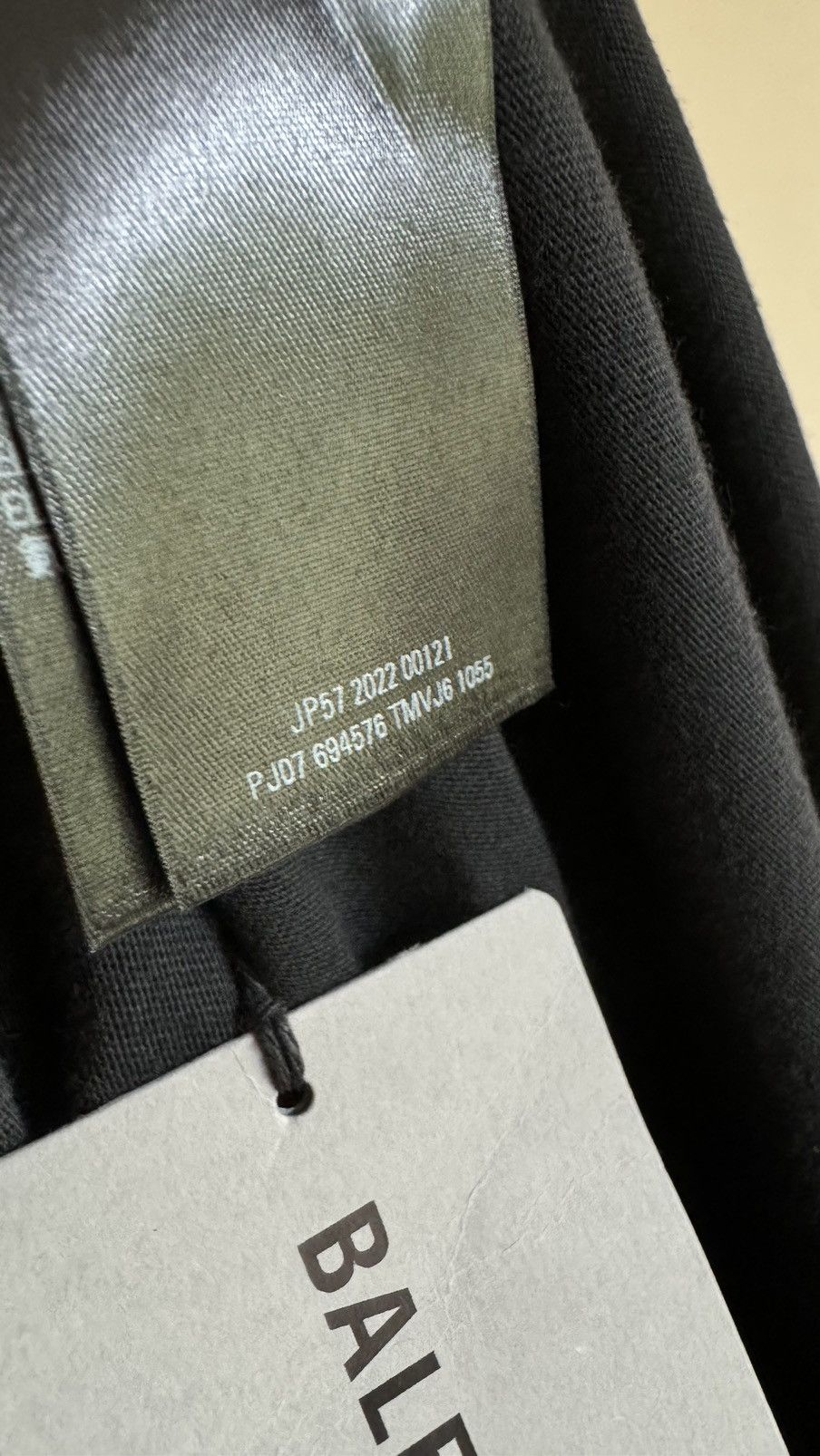 Balenciaga Balenciaga black strike 1917 t shirt Size US M / EU 48-50 / 2 - 7 Thumbnail