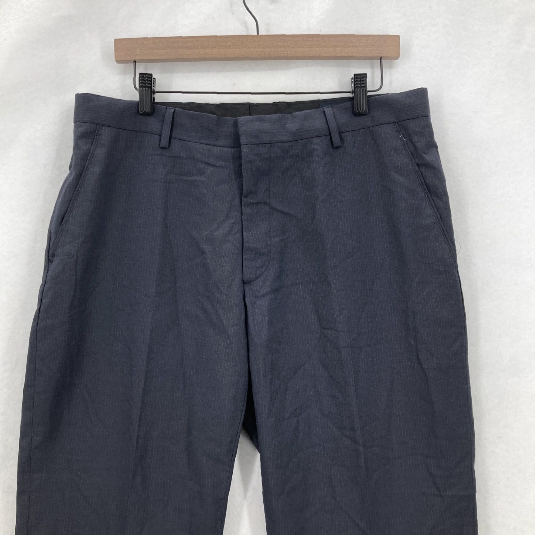Banana Republic Banana Republic Dress Pants Mens 34x30 Navy Heather Pinstripe Flat Front Lined Size US 34 / EU 50 - 2 Thumbnail