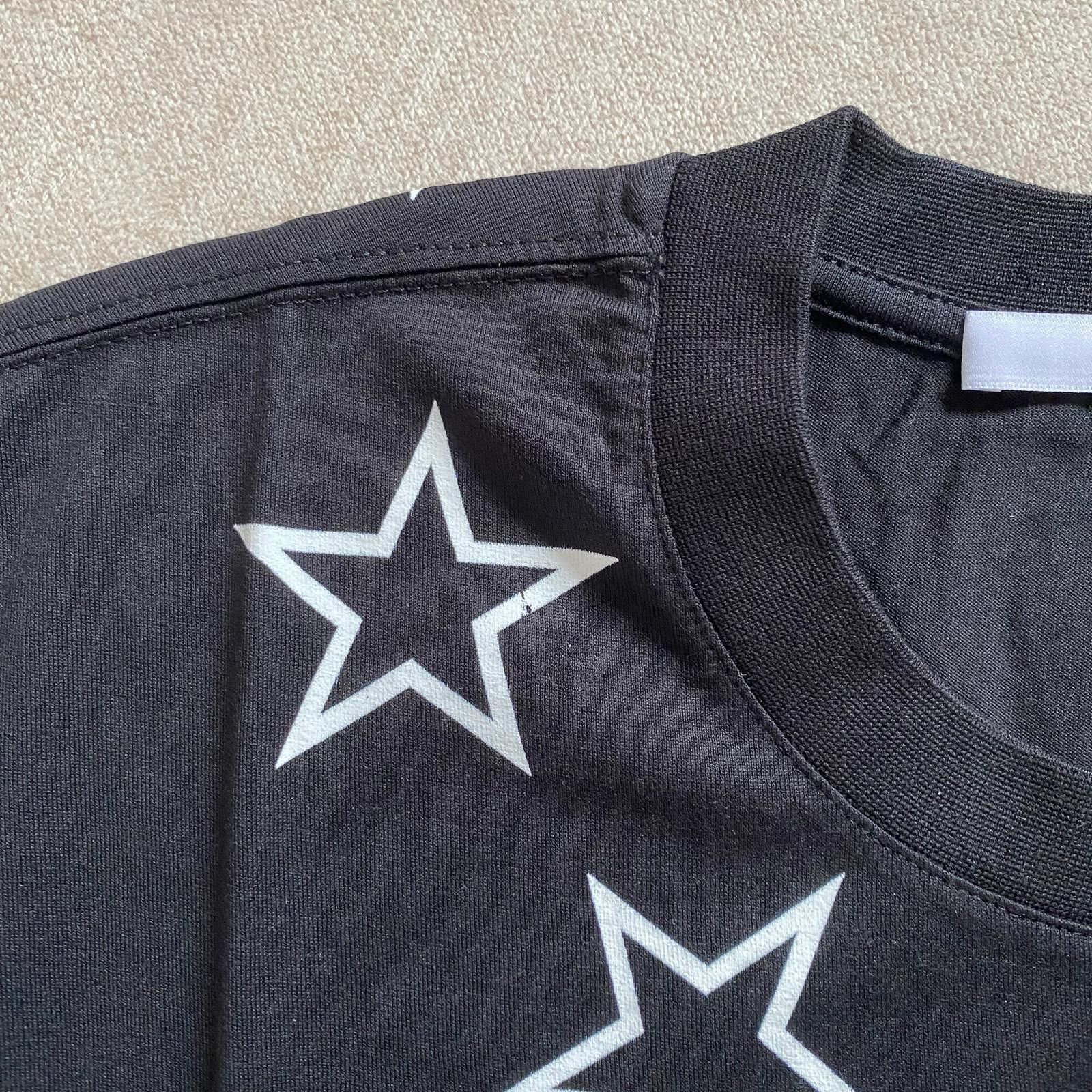 Givenchy Black and White Outline Stars Oversized T-Shirt Size US S / EU 44-46 / 1 - 6 Thumbnail