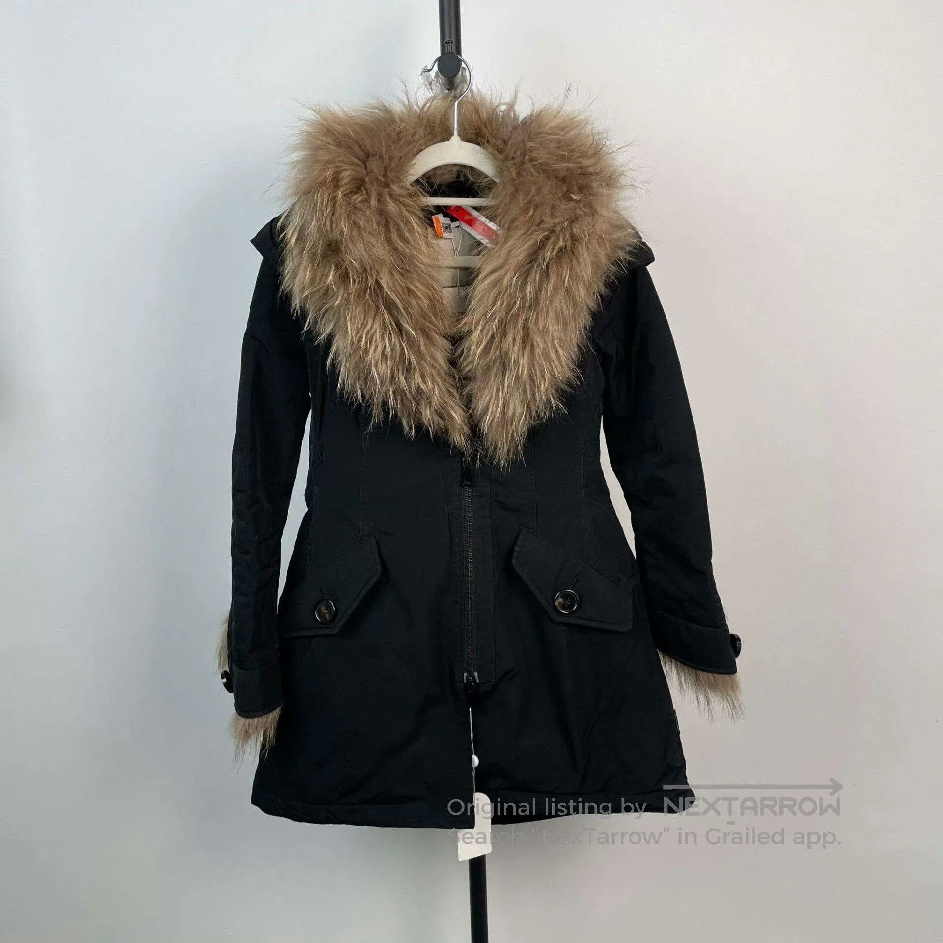 Moncler Moncler Black Fox Fur Collar Down Jacket. Size S / US 4 / IT 40 - 1 Thumbnail