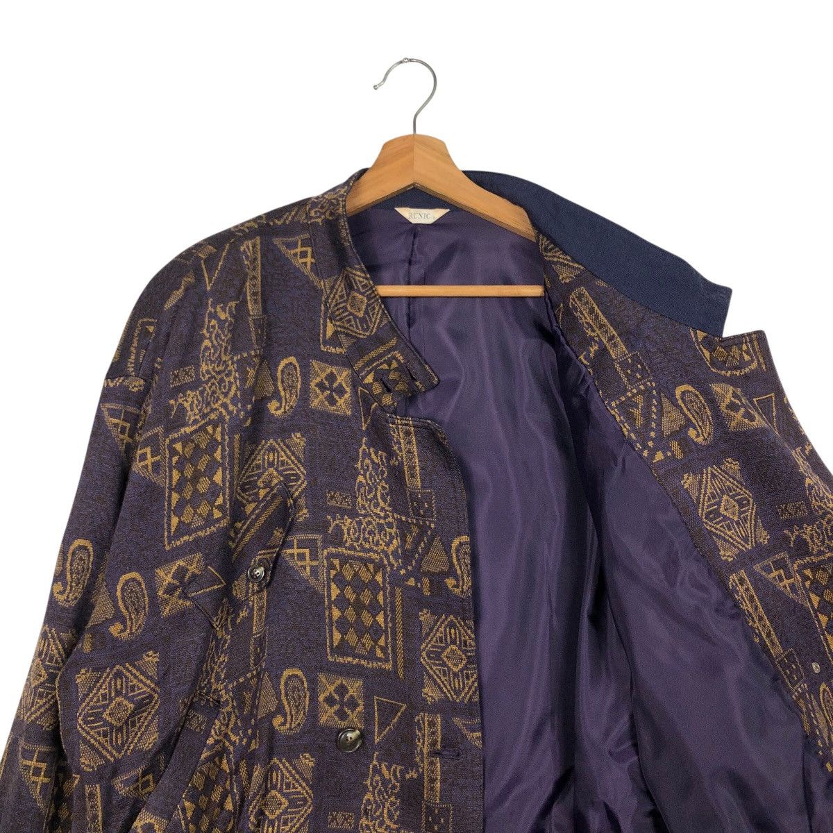 Japanese Brand × Vintage 📌Vintage Bomber Jacket Runic Navajo Design Issey Miyake Size US M / EU 48-50 / 2 - 13 Thumbnail