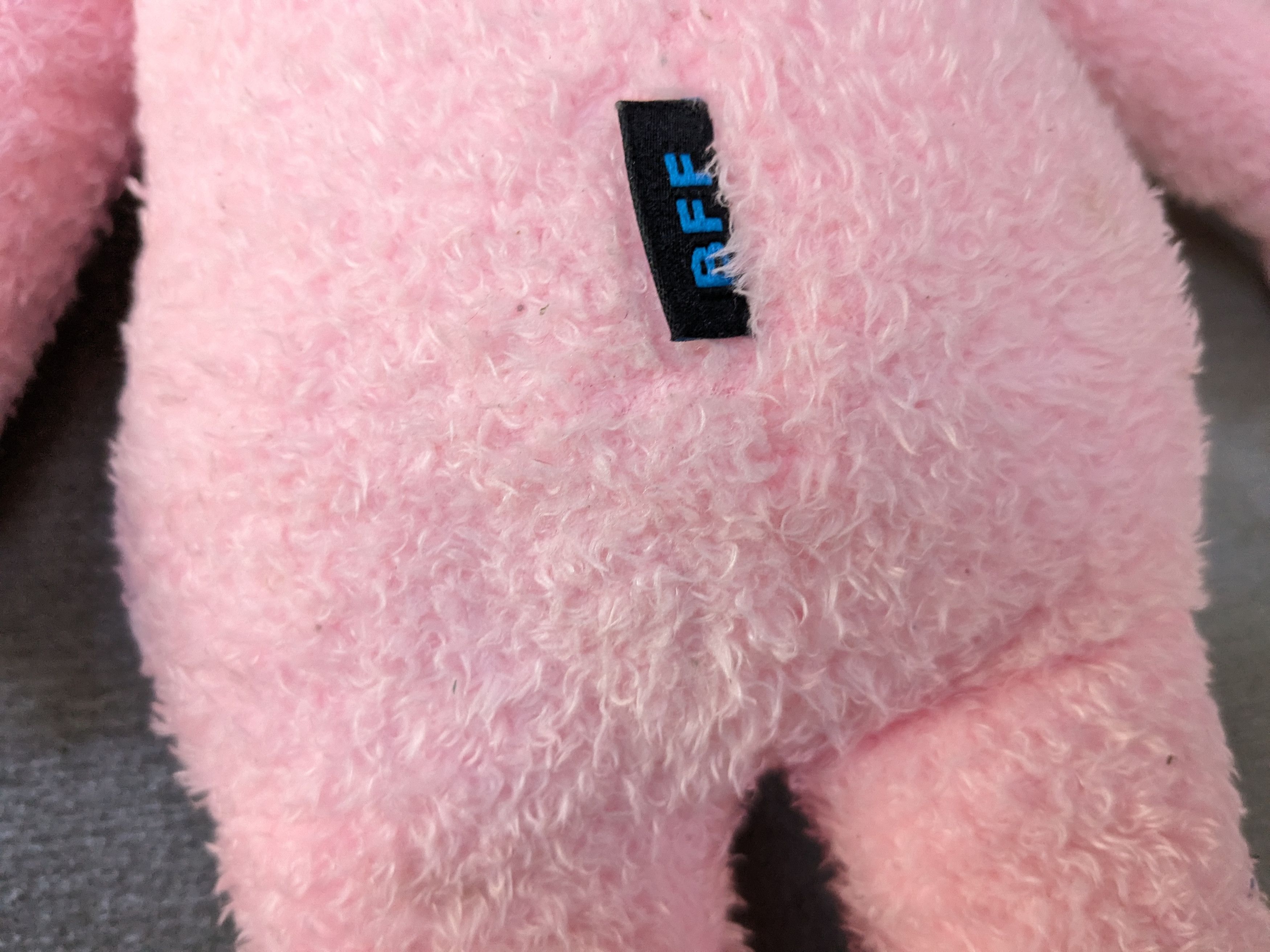 Kaws Kaws BFF Plush Pink Black Limited Edition 18" Size ONE SIZE - 10 Thumbnail