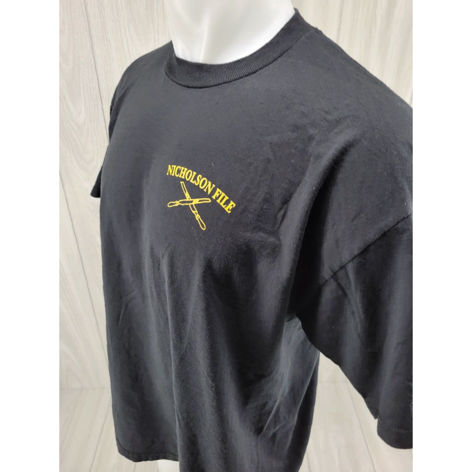 Jerzees VINTAGE Nicholson File Black Shirt Men’s Size L Graphic Print T-Shirt Short Sleeve Men Size US L / EU 52-54 / 3 - 4 Thumbnail