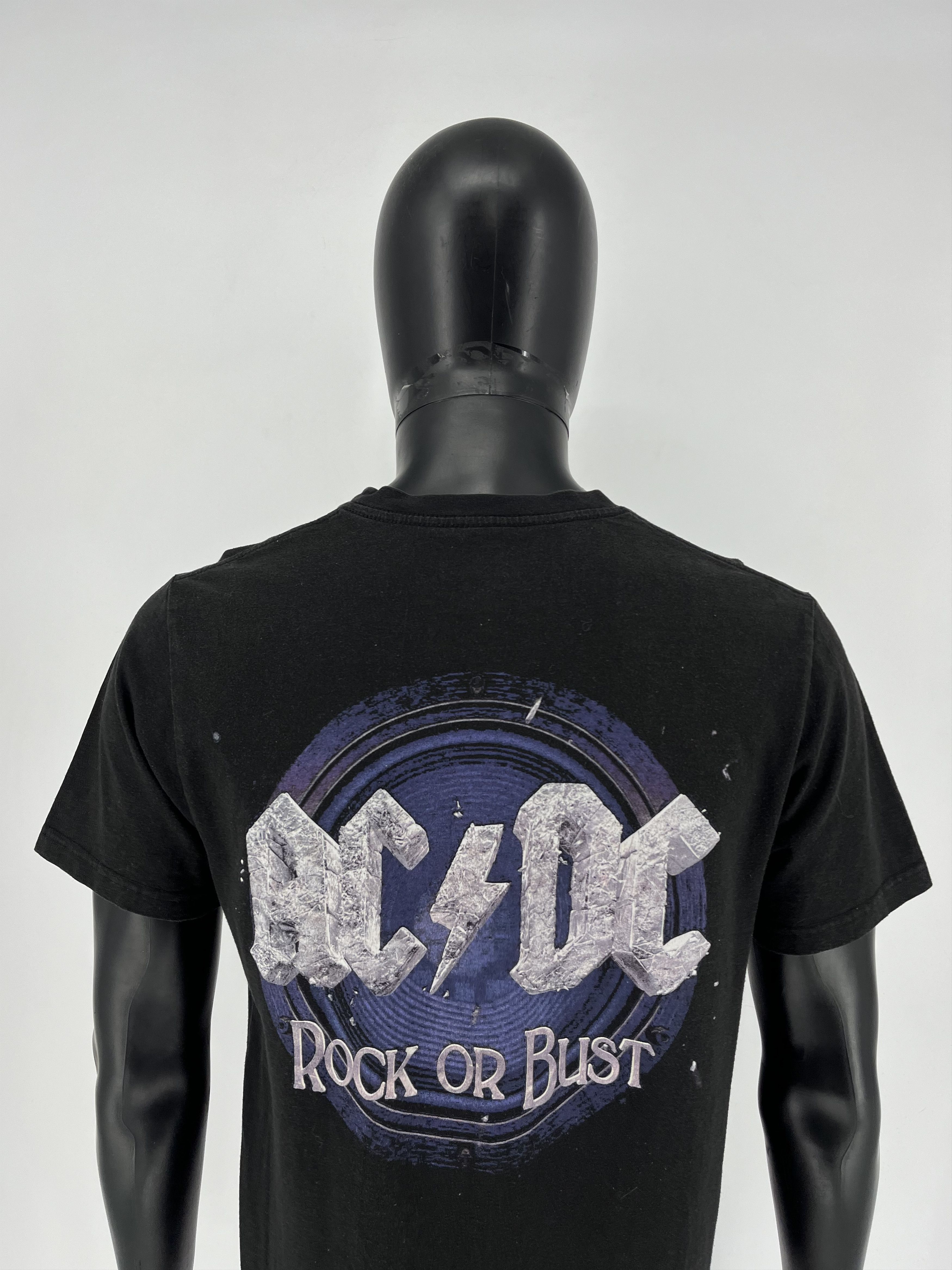Band Tees Vintage Y2K AC/DC Band Rock Tour Tee Streetwear Style Size US M / EU 48-50 / 2 - 9 Thumbnail