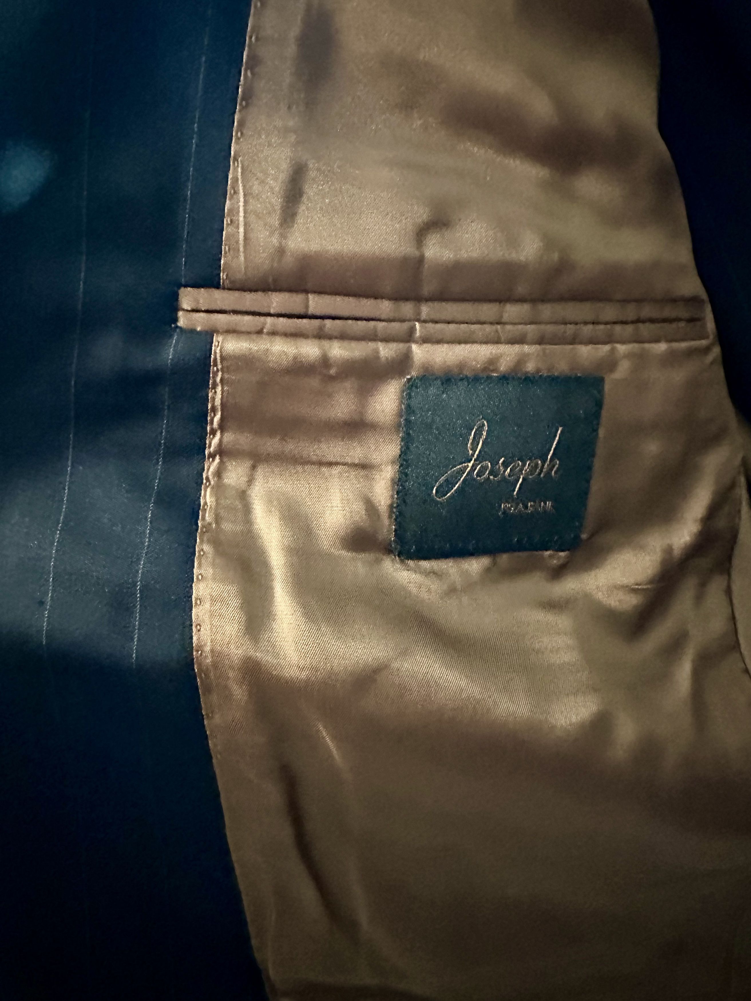 Jos. A. Bank JoS. A. Bank 100% Wool Slim 2 Piece Suit Size 40R - 3 Thumbnail