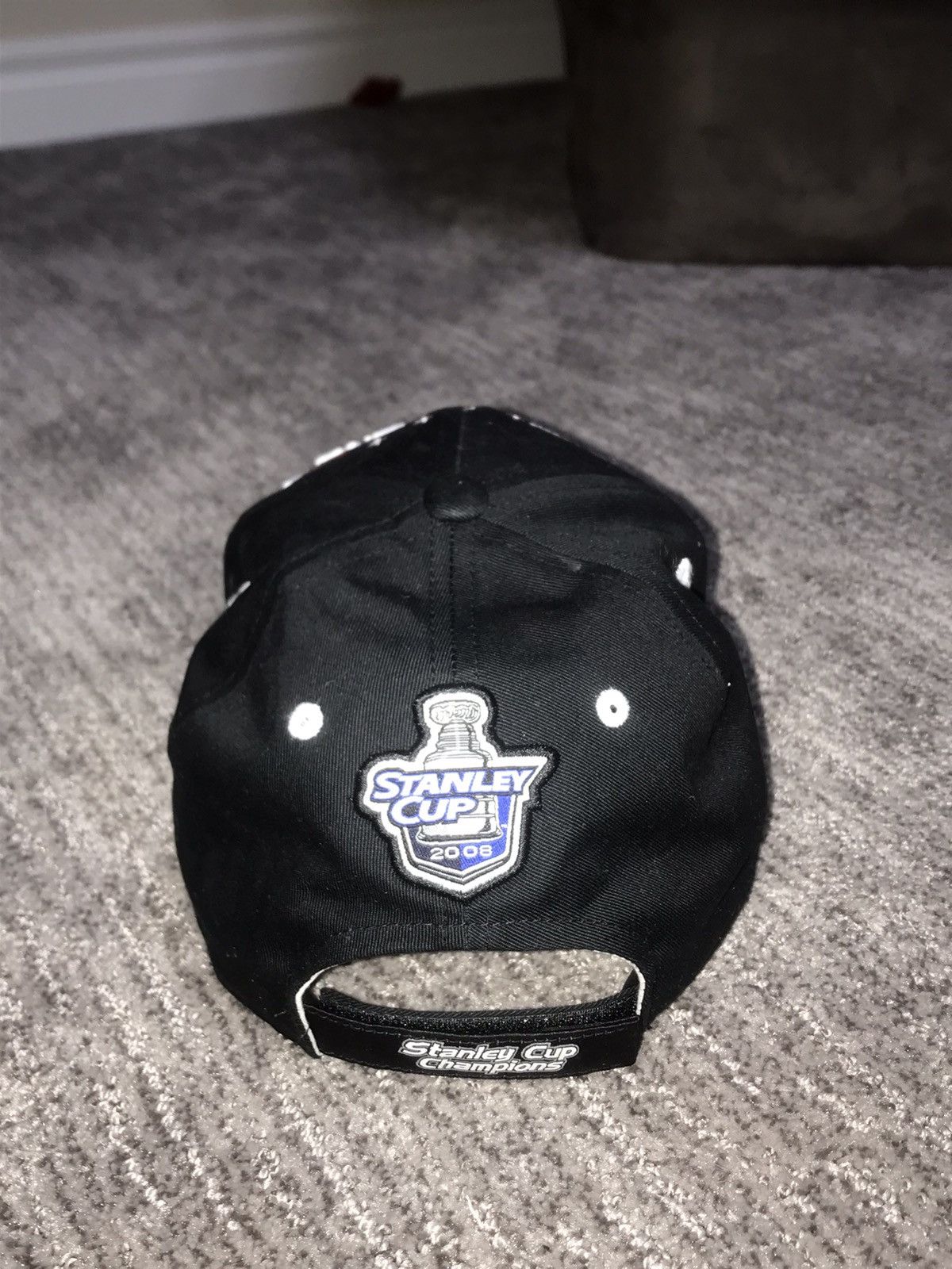 NHL RARE 2008 RED WINGS STANLEY CUP HAT Size ONE SIZE - 3 Thumbnail