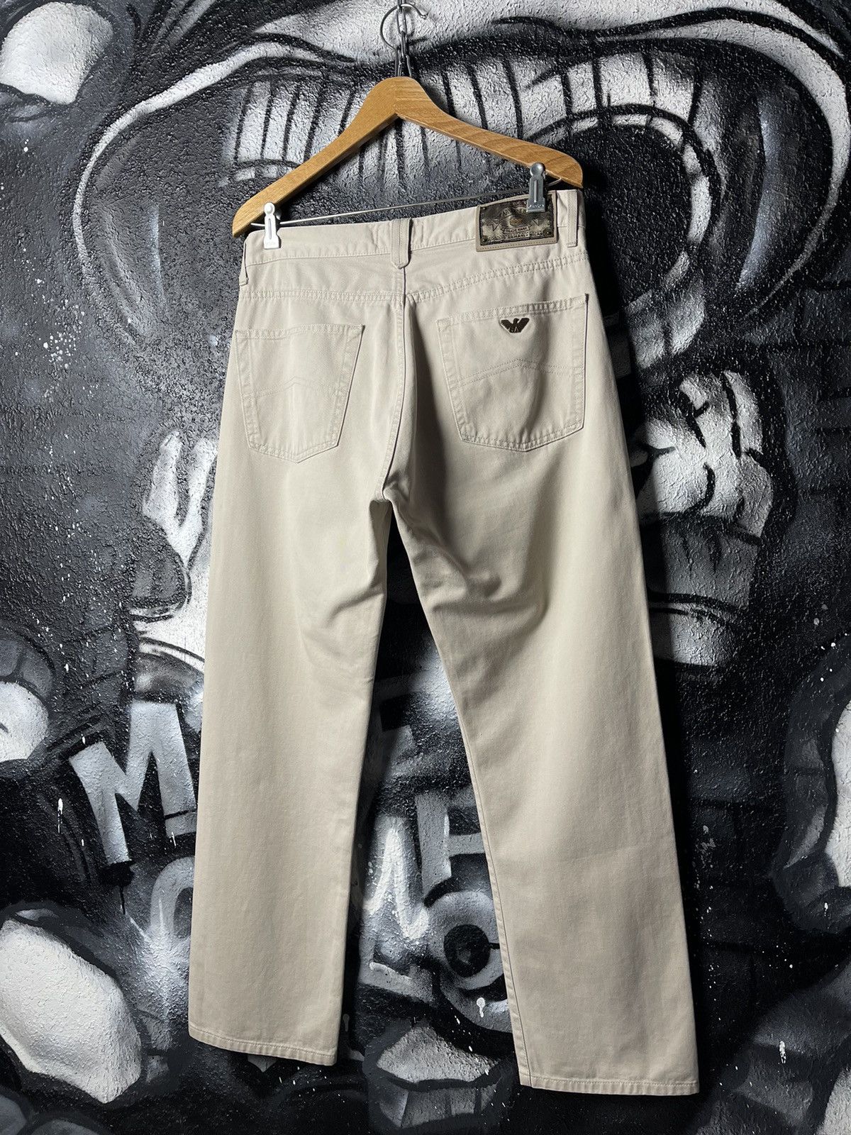 Armani Armani Jeans Vintage 90s Italian Beige Cotton Jeans Size 33 Size US 33 - 1 Thumbnail