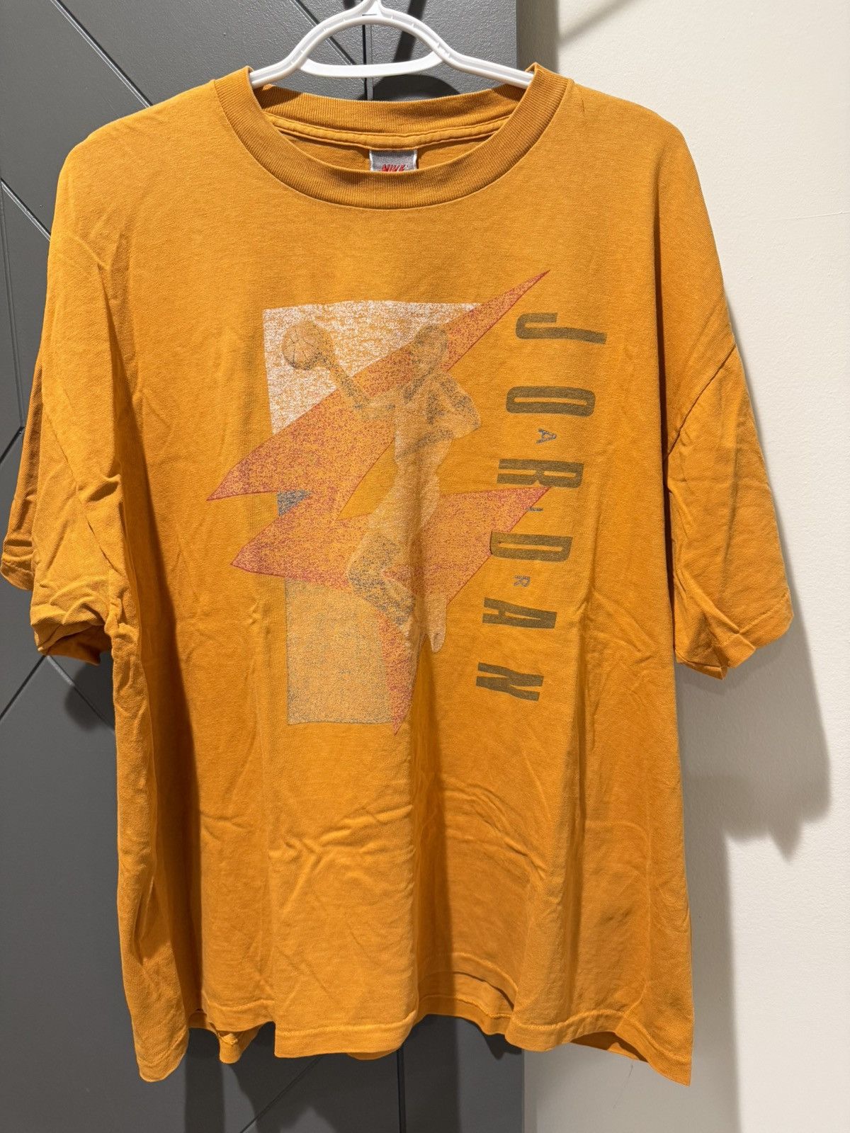 Nike 1990’s Air Jordan Tee Size US XL / EU 56 / 4 - 1 Thumbnail