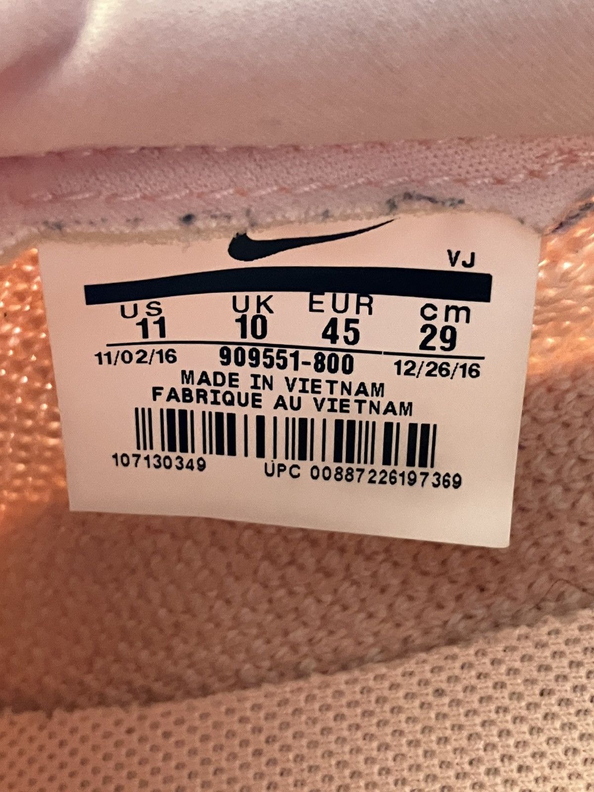 Nike Nike Sock Dart Size US 11 / EU 44 - 7 Thumbnail