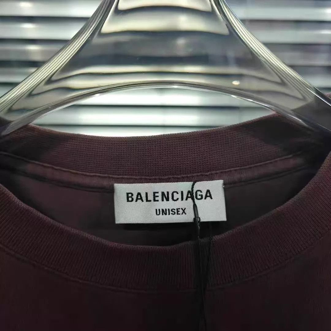 Balenciaga Balenciaga Distressed Wheat Short Sleeve Tee XS Size XS / US 0-2 / IT 36-38 - 2 Thumbnail