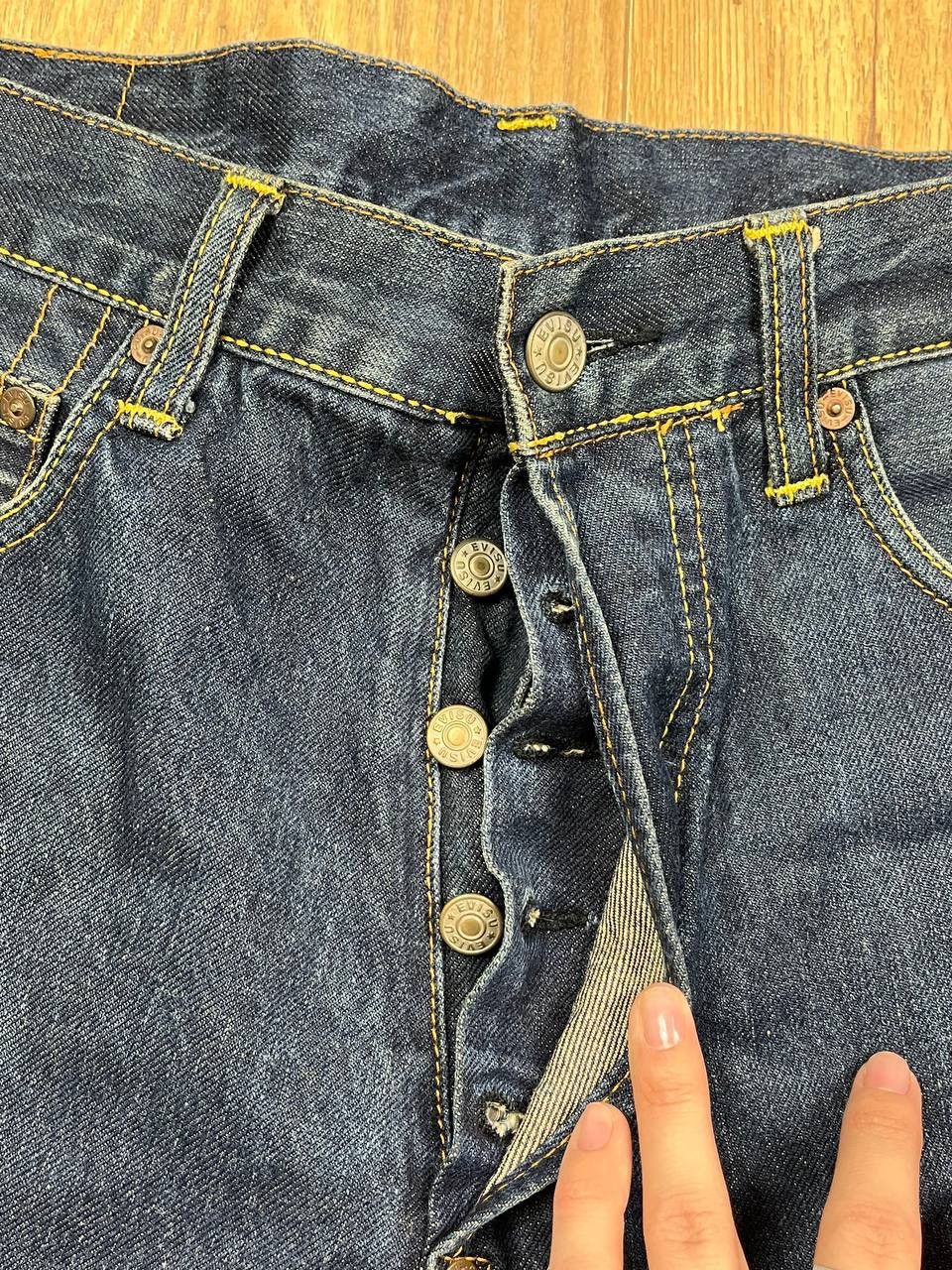 Evisu 00’s EVISU LOT 0002 POCKET LOGO WHITE DAICOCK BAGGY DENIM Size US 30 / EU 46 - 9 Thumbnail