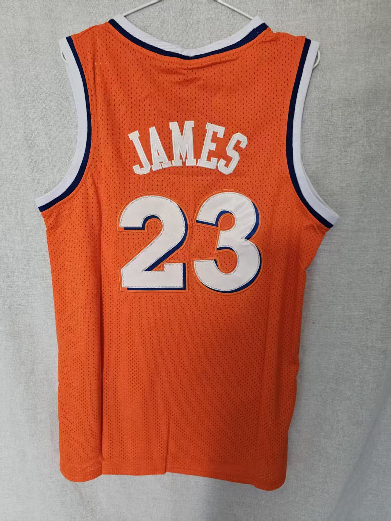 NBA CAVS #23 LeBron James Jersey Orange Size US XL / EU 56 / 4 - 2 Thumbnail