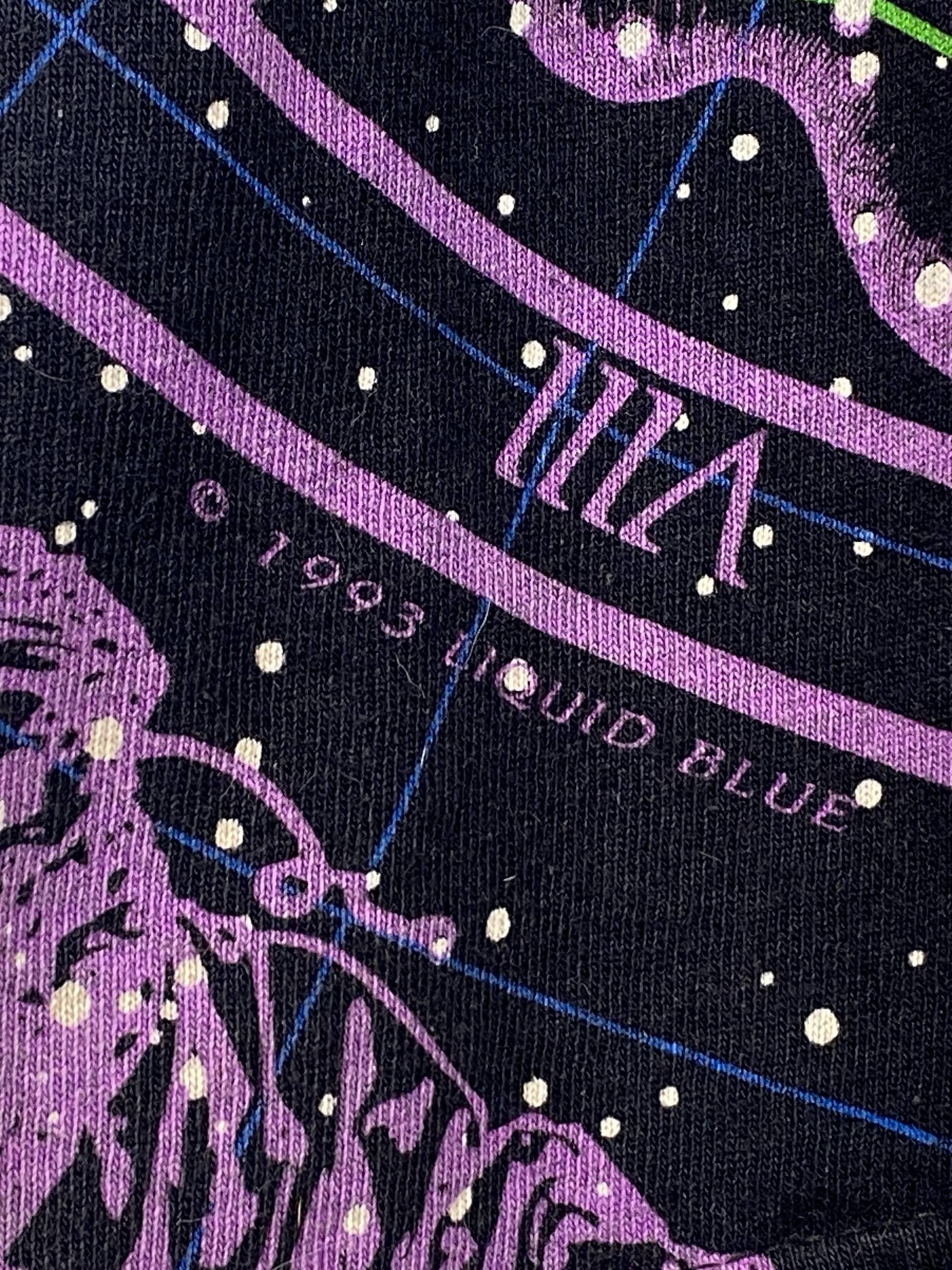 Liquid Blue Vintage Liquid Blue 1993 Hemisphere Glow In Dark Graphic Tee Size US L / EU 52-54 / 3 - 7 Thumbnail