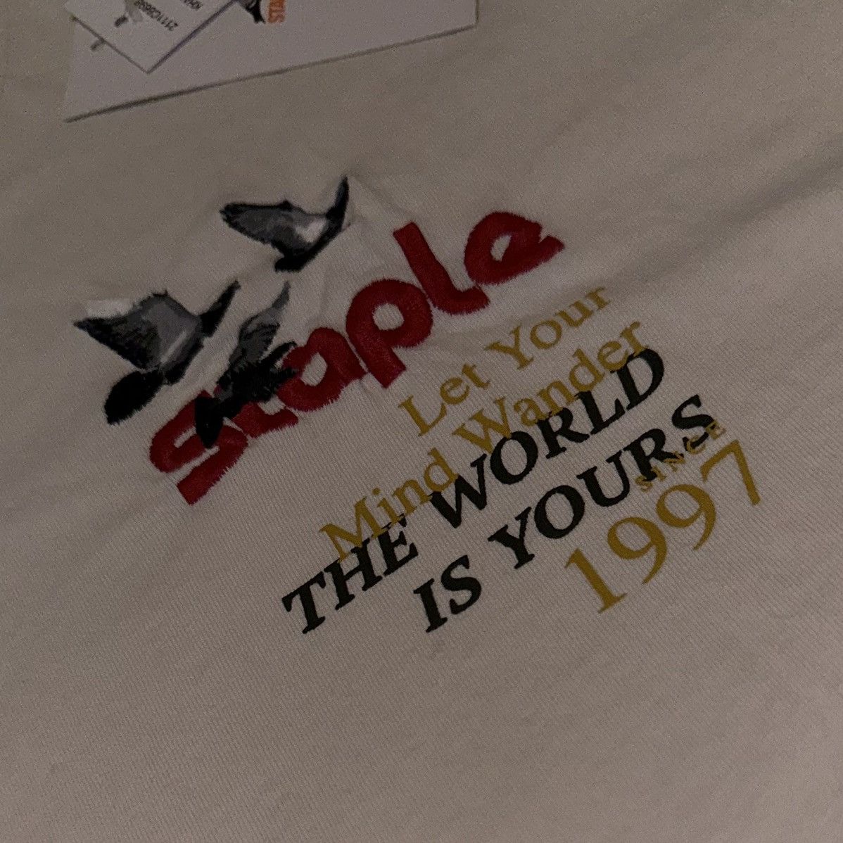 Staple Staple Pigeon World Is Yours 1997 Mountain Tee XL NWT Size US XL / EU 56 / 4 - 4 Thumbnail