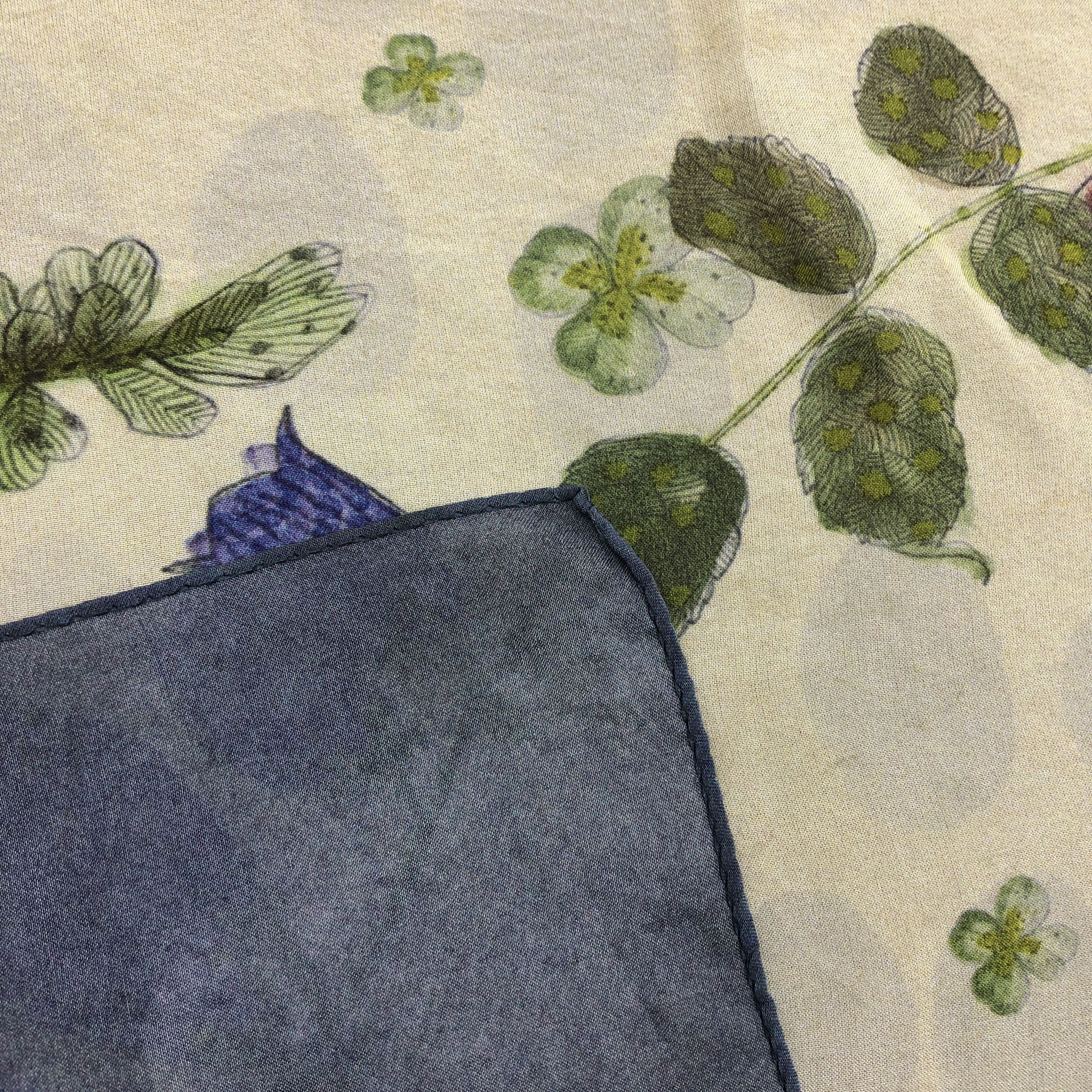 Japanese Brand × Vintage Vintage Sasaki Hitomi SILK Scarf Twill Stole Wraps Scarves Size ONE SIZE - 9 Thumbnail