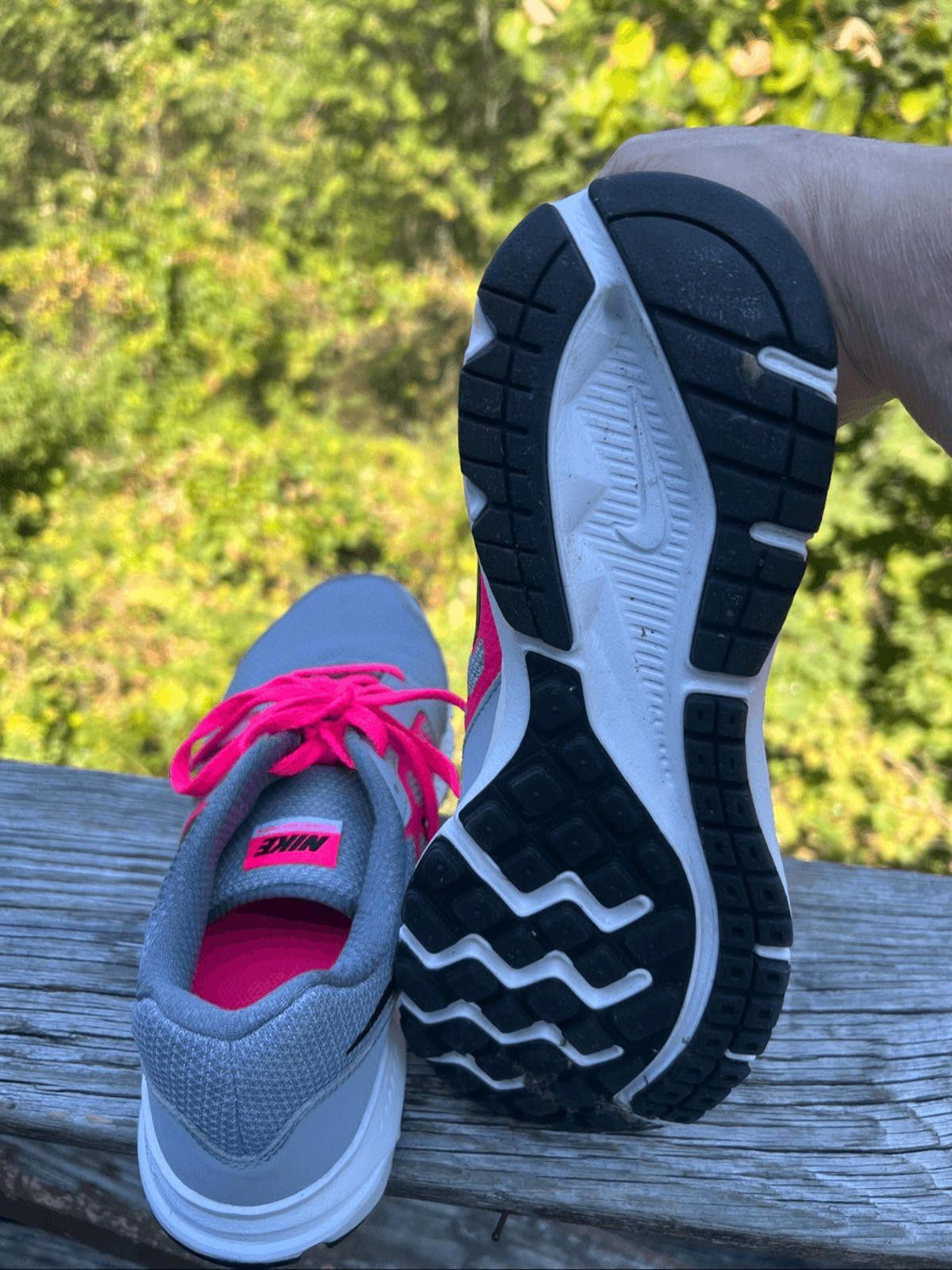 Nike Nike Girls Downshifter 6 Sz 6Y Pink/Black/Gray 685167-007 Size US 6 / IT 36 - 4 Thumbnail