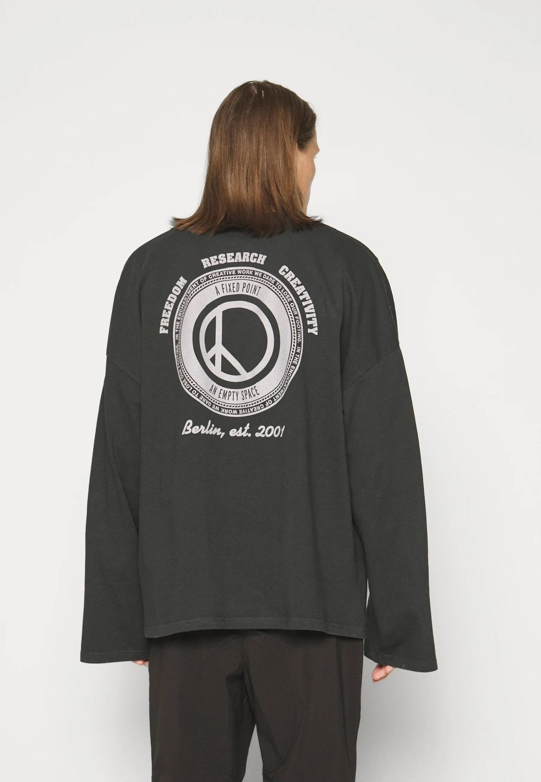032c !DS! FW23 032c "Repetirion" Local Boxy Black Long Sleeve Size US L / EU 52-54 / 3 - 7 Thumbnail