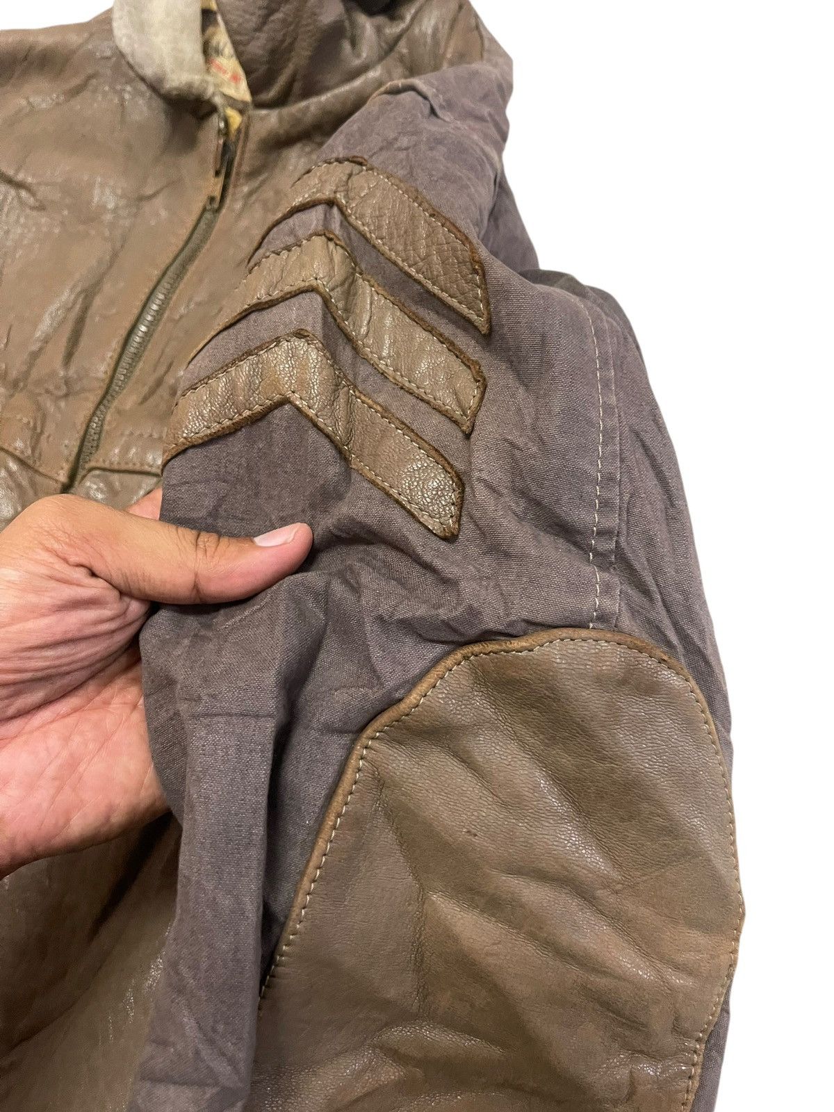 Other LEATHER JACKET ARMY Size US L / EU 52-54 / 3 - 6 Thumbnail