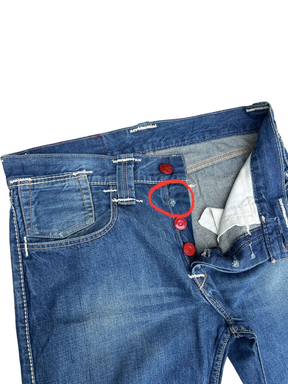 Levi's Vintage 2000s Levi’s RED Large Back Pocket Denim Jeans Size US 33 - 5 Thumbnail