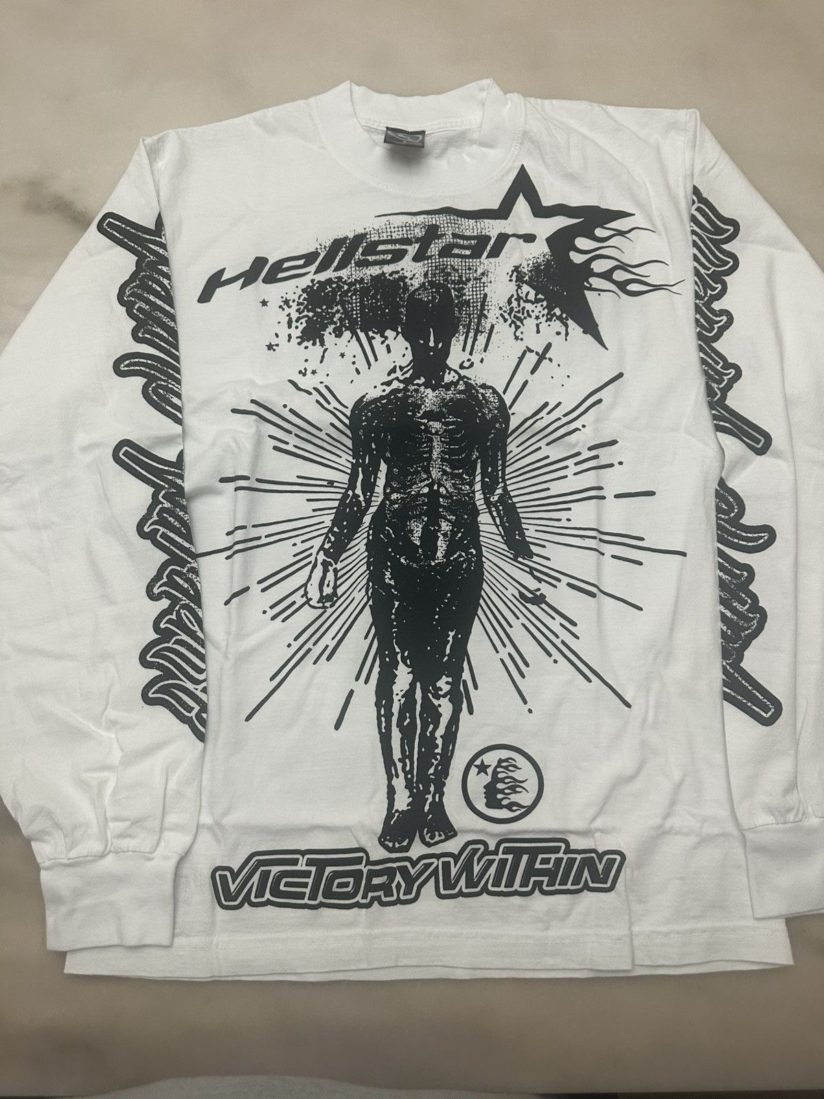 HELLSTAR HELLSTAR INNER STAR OVERSEAS LONG SLEEVE Size US S / EU 44-46 / 1 - 1 Thumbnail