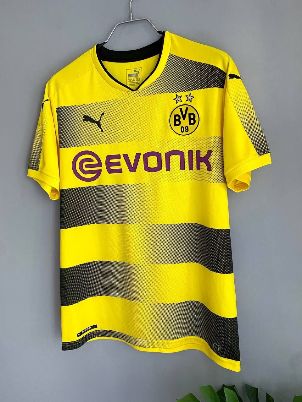 Puma FC Borussia Dortmund 2017/18 Home Soccer Jersey #11 REUS, M Size US M / EU 48-50 / 2 - 5 Thumbnail