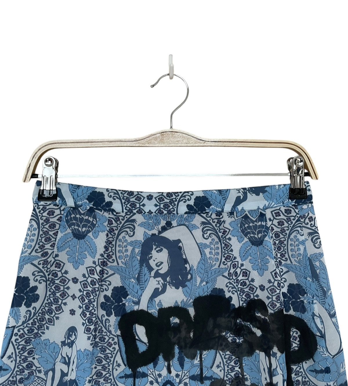 Hysteric Glamour × Japanese Brand × Vintage Vintage Japanese Brand Hysteric Glamour Mini Skirt 1990s Size 36" / US 14 / IT 50 - 7 Thumbnail