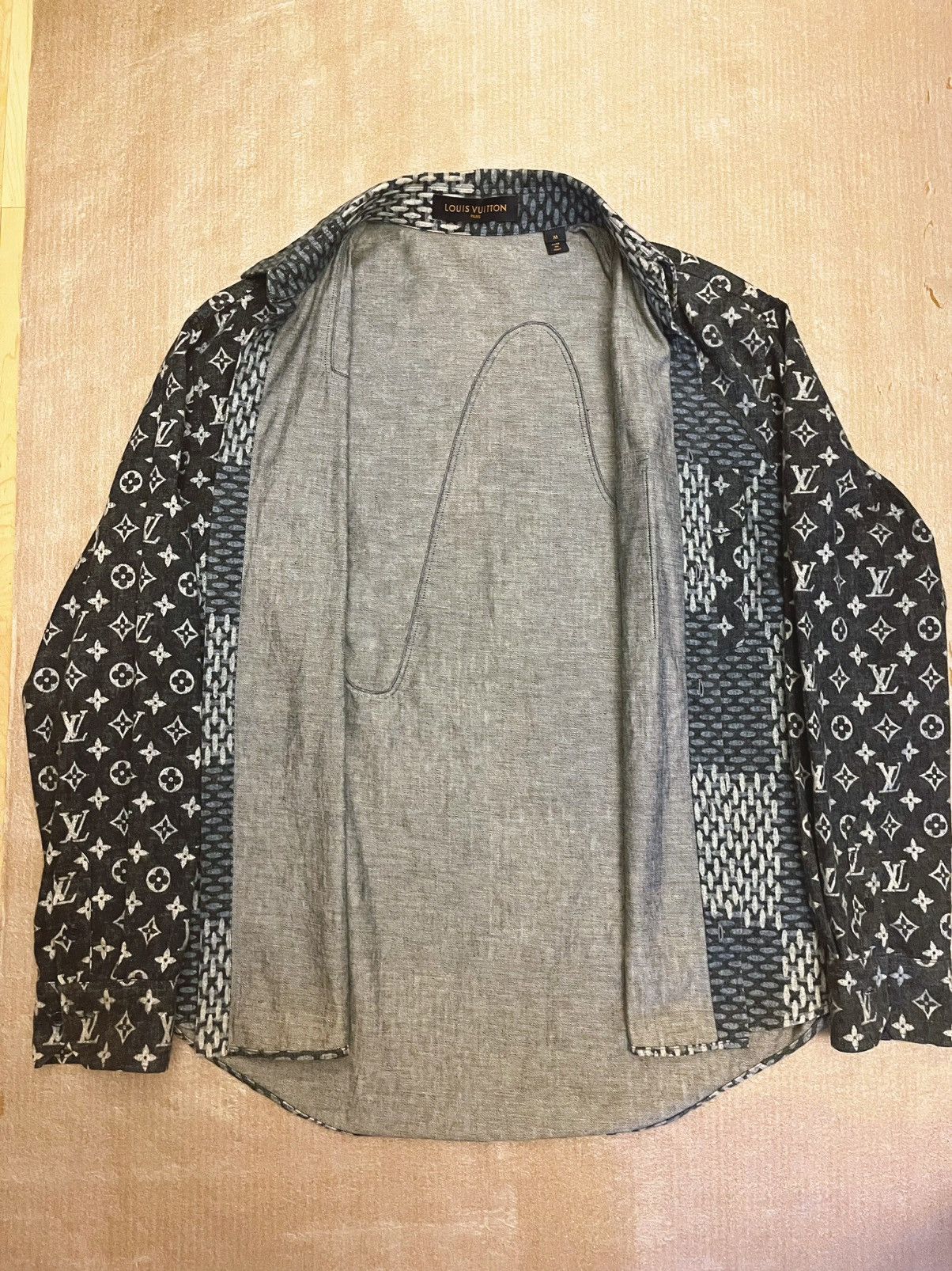 Louis Vuitton Louis Vuitton luxury casual T-shirt. Size US M / EU 48-50 / 2 - 4 Thumbnail