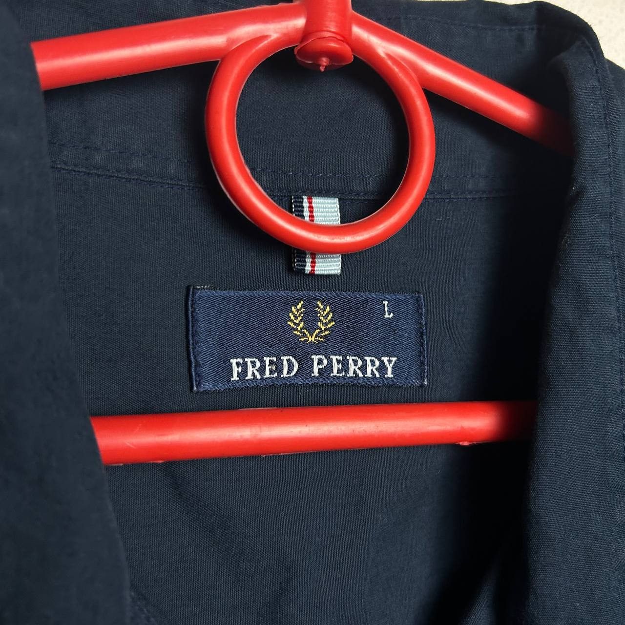 Fred Perry Vintage Fred Perry Big logo graphic button 90s shirt Size US L / EU 52-54 / 3 - 4 Thumbnail
