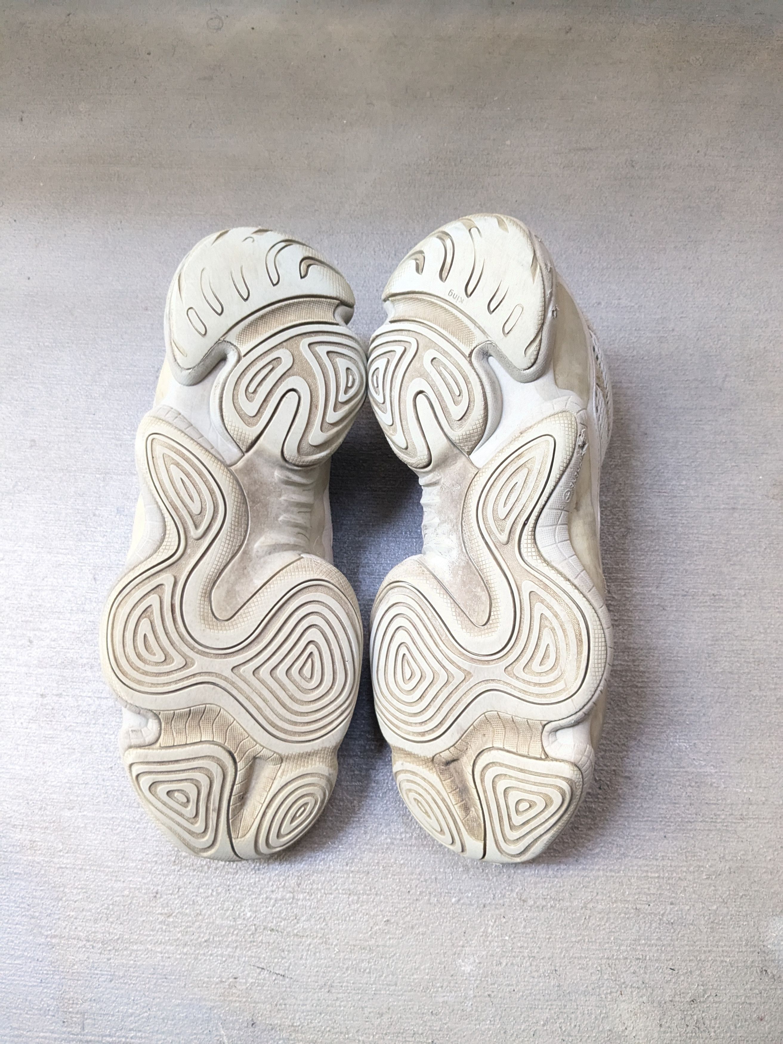 Adidas × Kanye West Adidas Yeezy 500 Salt 13 Suede Kanye West Ye EE7287 Size US 13 / EU 46 - 15 Thumbnail