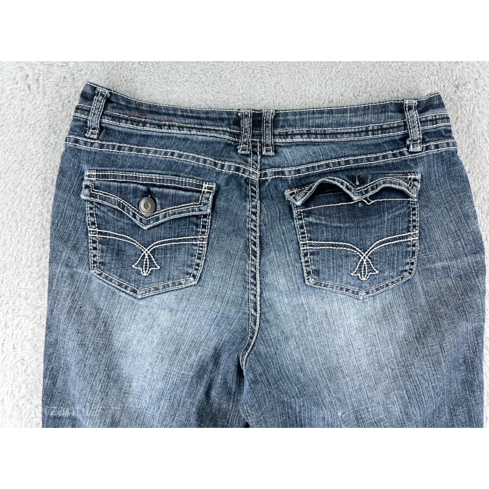 Vintage ZD Missy Jeans Capri Womens 12 Blue Denim Embroidered Stretch Cotton Blend Pockets 5-Pocket Design Mid Rise Adult Jeans Boys? Size 34" / US 12 / IT 48 - 5 Thumbnail