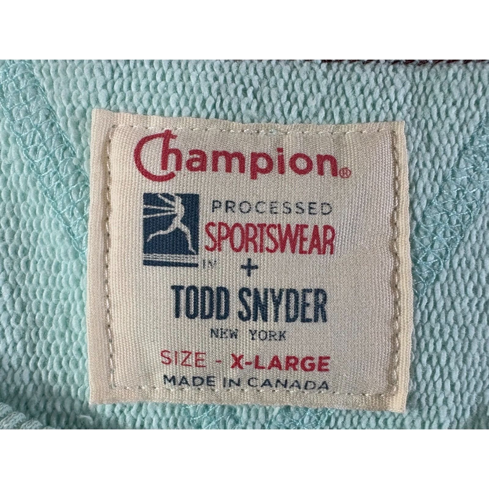 Todd Snyder Todd Snyder X Champion Pride Sweatshirt size XL NWOT stain* Size US XL / EU 56 / 4 - 2 Thumbnail