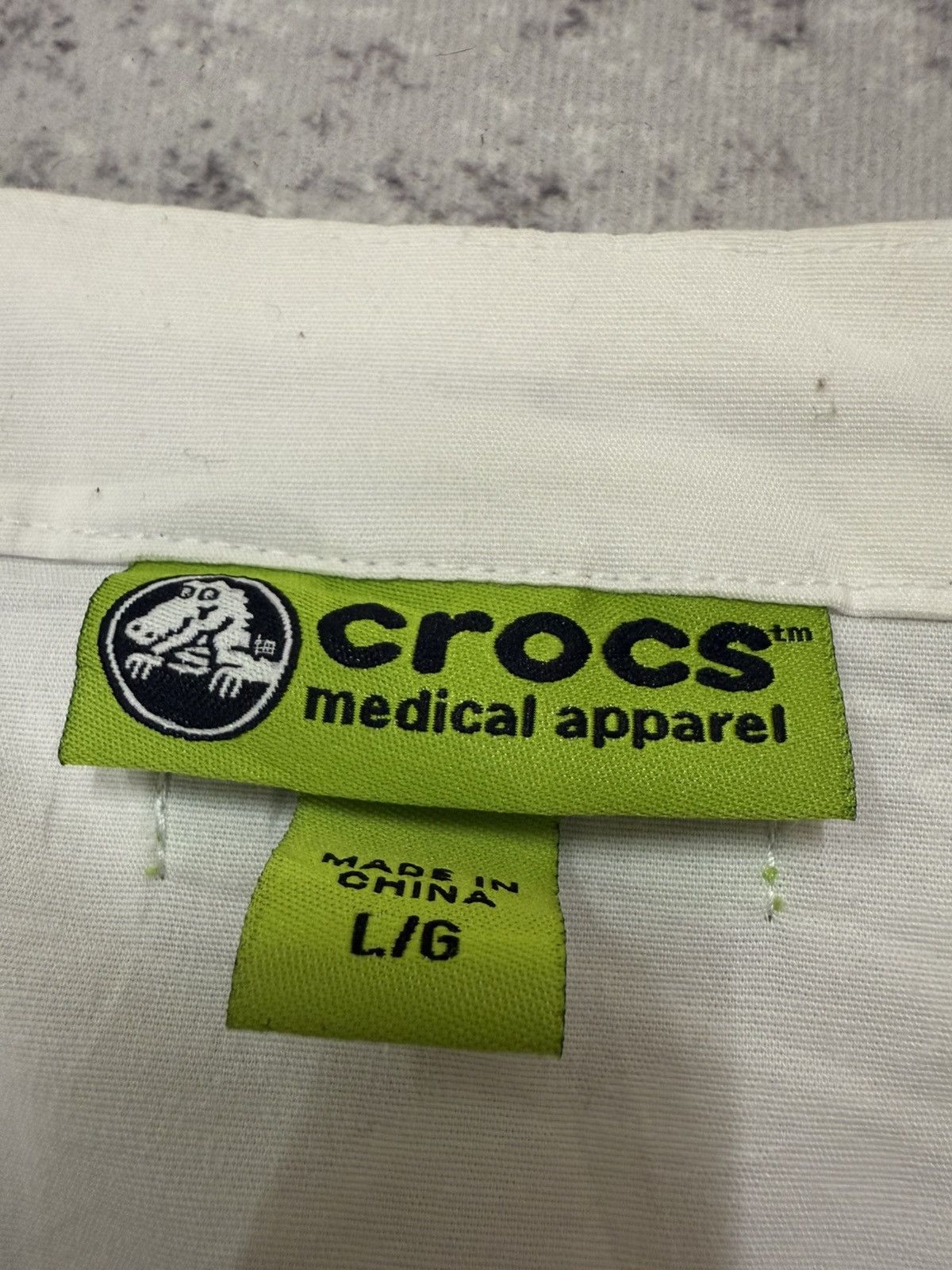 Crocs CROCS MEDICAL APPAREL MEDIC OPEN COLAR SHIRT Size M / US 6-8 / IT 42-44 - 4 Thumbnail