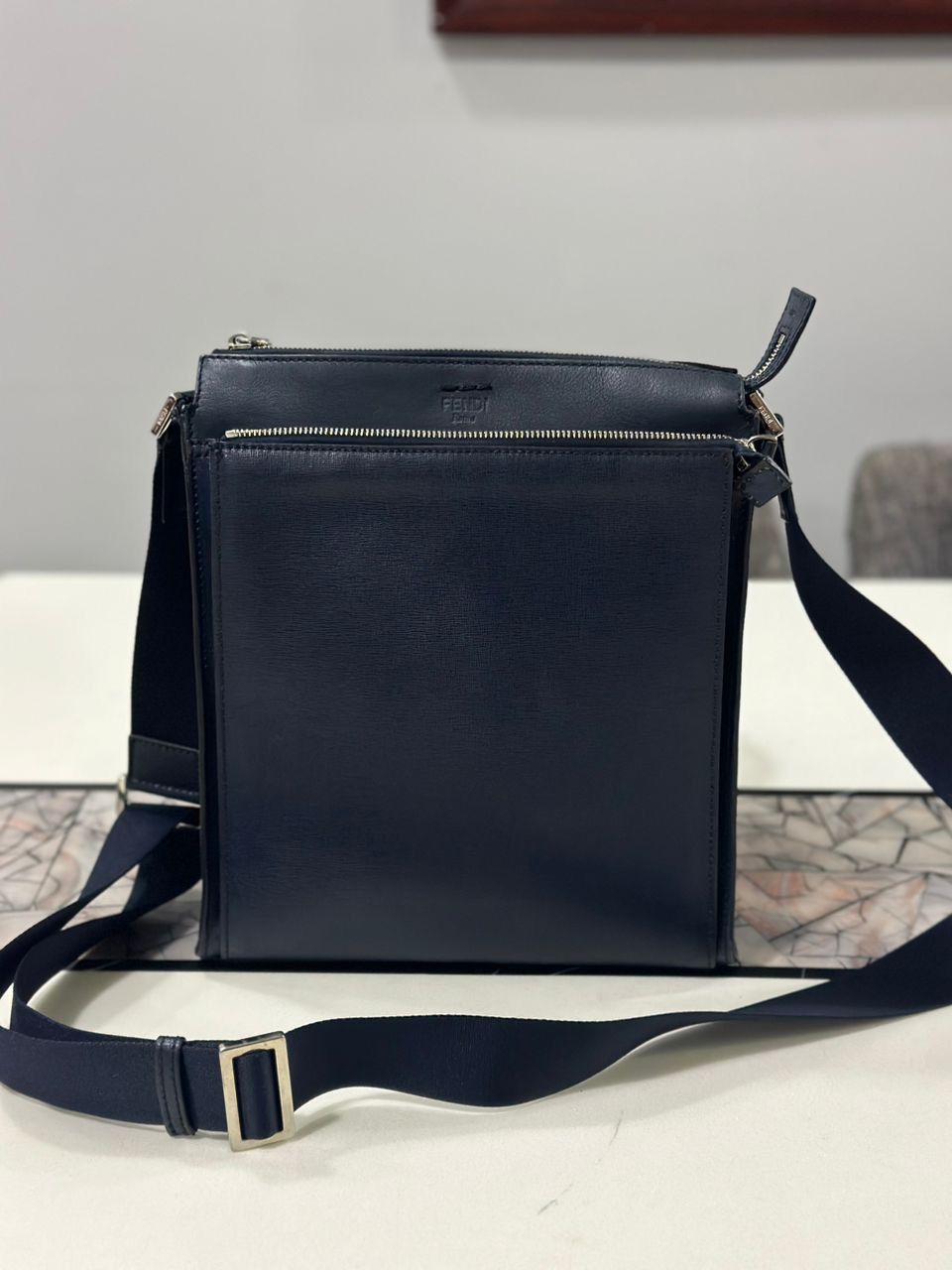 Fendi Authentic FENDI Shoulder Bag Calfskin Leather Size ONE SIZE - 11 Thumbnail