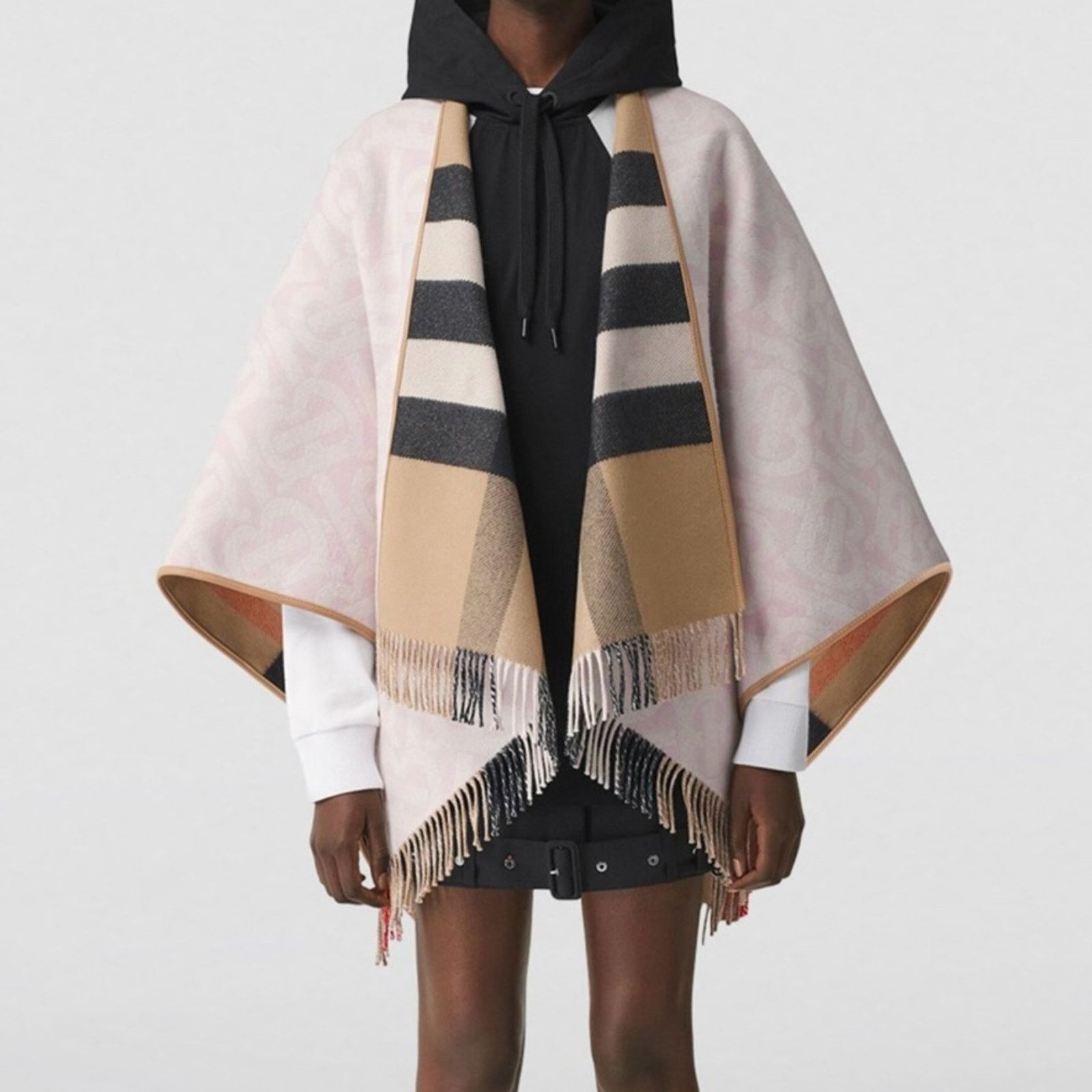 Burberry BURBERRY check TB logo fringe reversible poncho cape wrap Size ONE SIZE - 6 Thumbnail