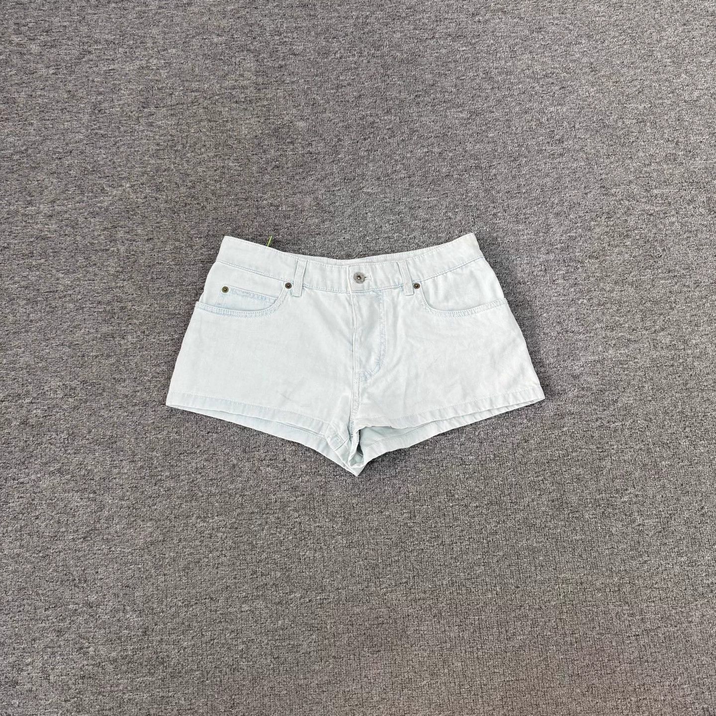 Miu Miu MIU MIU Logo Light Blue Denim Mini Short 25 99new Size 25" / US 0 / IT 36 - 1 Thumbnail