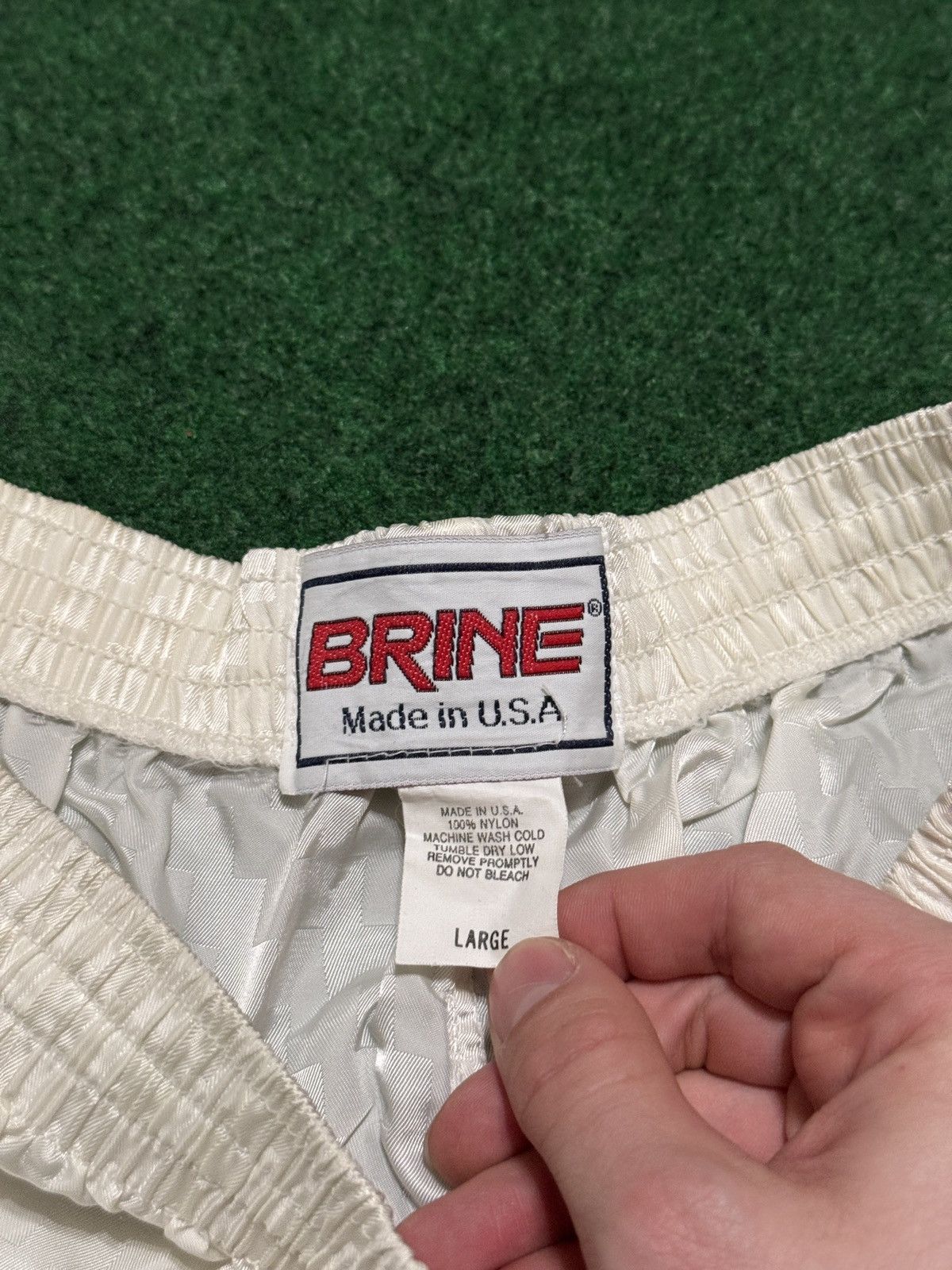 Vintage Vintage Brine Soccer Checkered 80s 90s White Lrg 6” Shorts Size US 30 / EU 46 - 3 Thumbnail