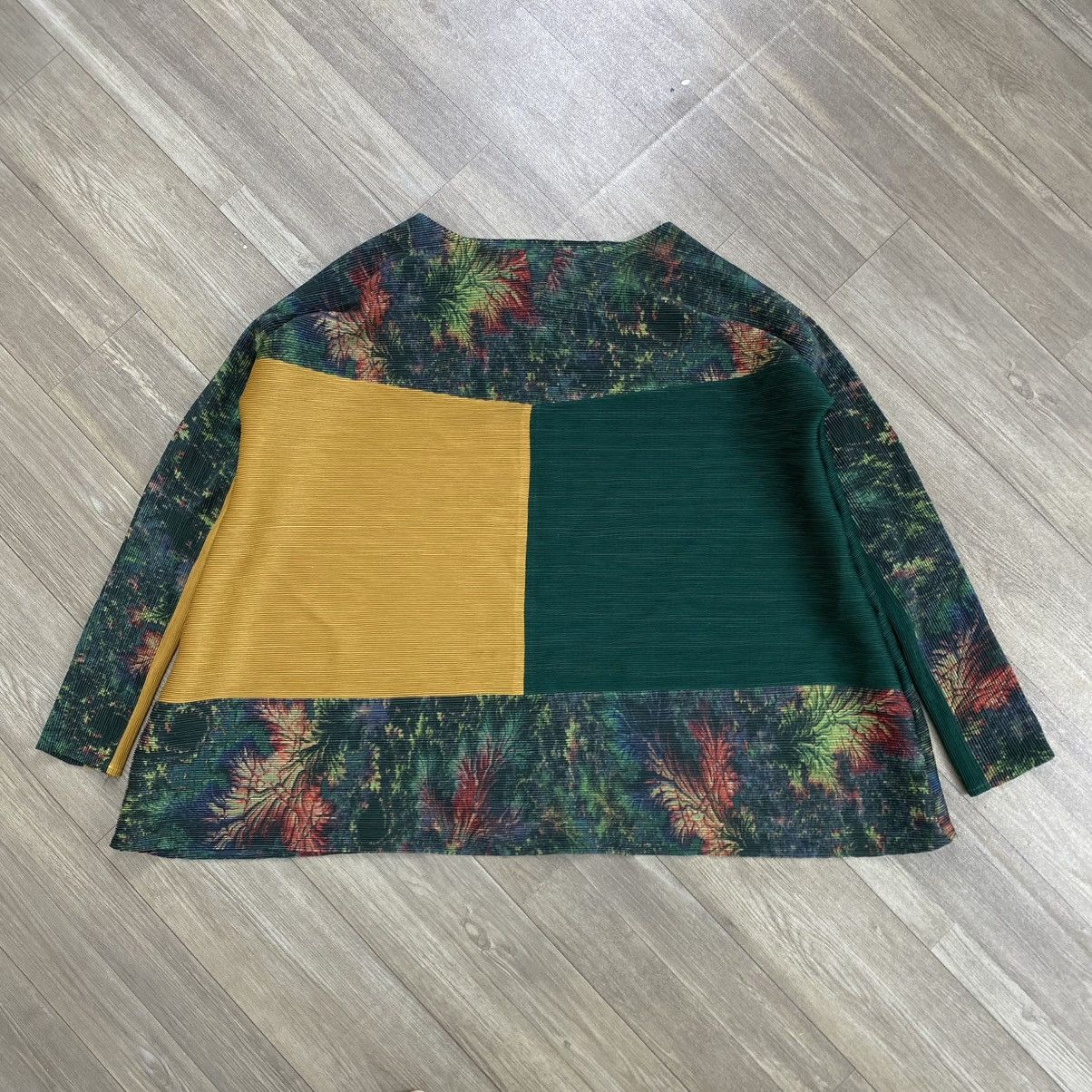 Pleats Please Issey Miyake Pleats Please Issey Miyake Style Florals Abstract LongSleeve Size M / US 6-8 / IT 42-44 - 2 Thumbnail