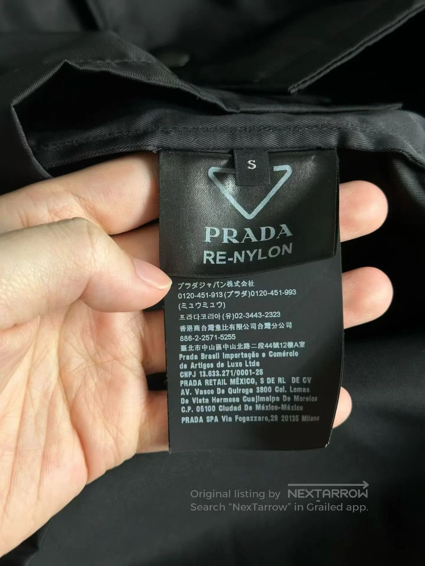 Prada Prada Six-Button Nylon Short-Sleeve Shirt. Size US S / EU 44-46 / 1 - 4 Thumbnail