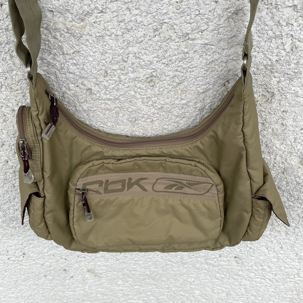Reebok Vintage RBK Reebok Nylon Shoulder Bag y2k Japanese Style Size ONE SIZE - 3 Thumbnail