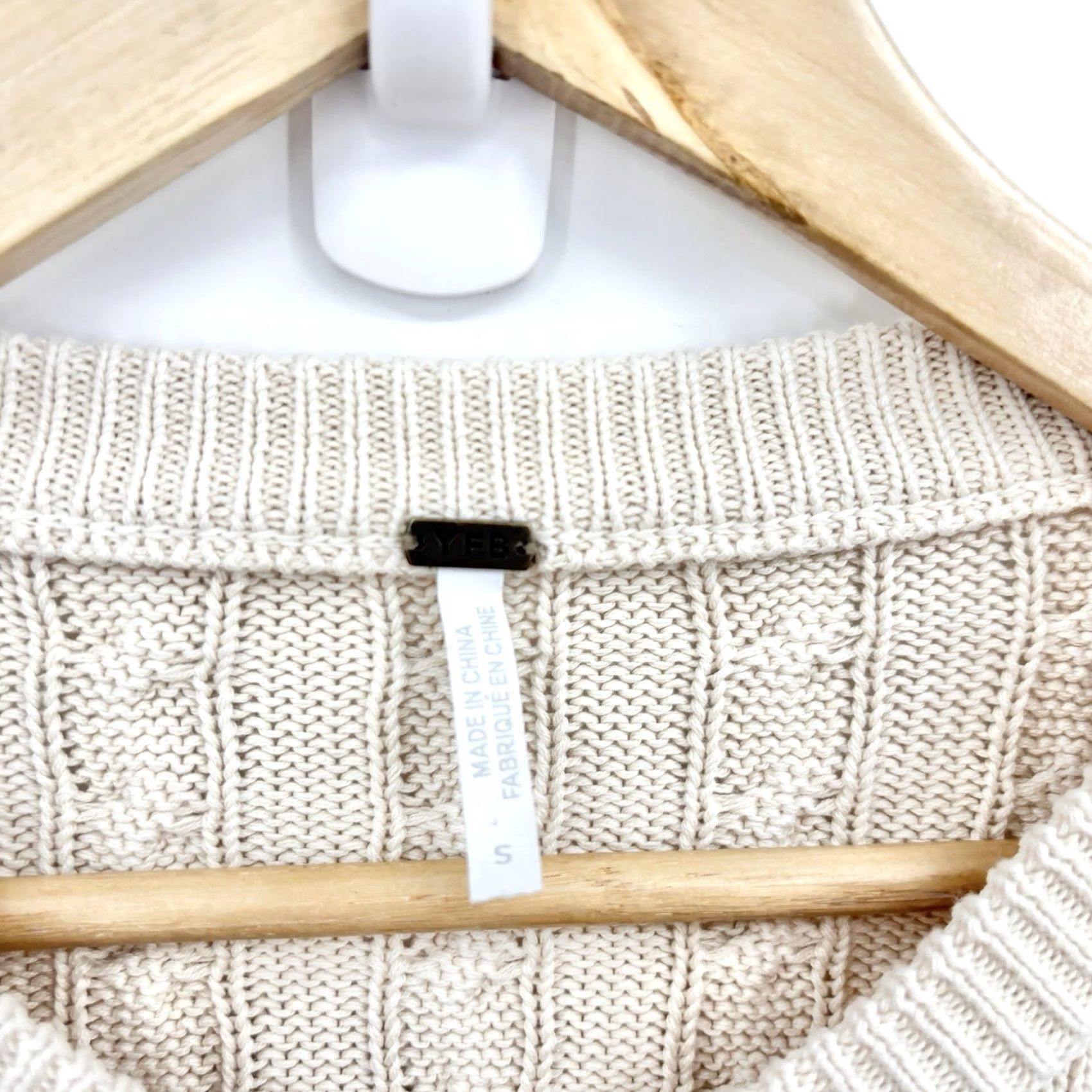 Young Fabulous & Broke Young Fabulous Broke Cable Knit Sweater Small Ivory Women Pullover V-Neck 100% Cotton Pockets Preppy Parisian Vintage No Size S / US 4 / IT 40 - 5 Thumbnail