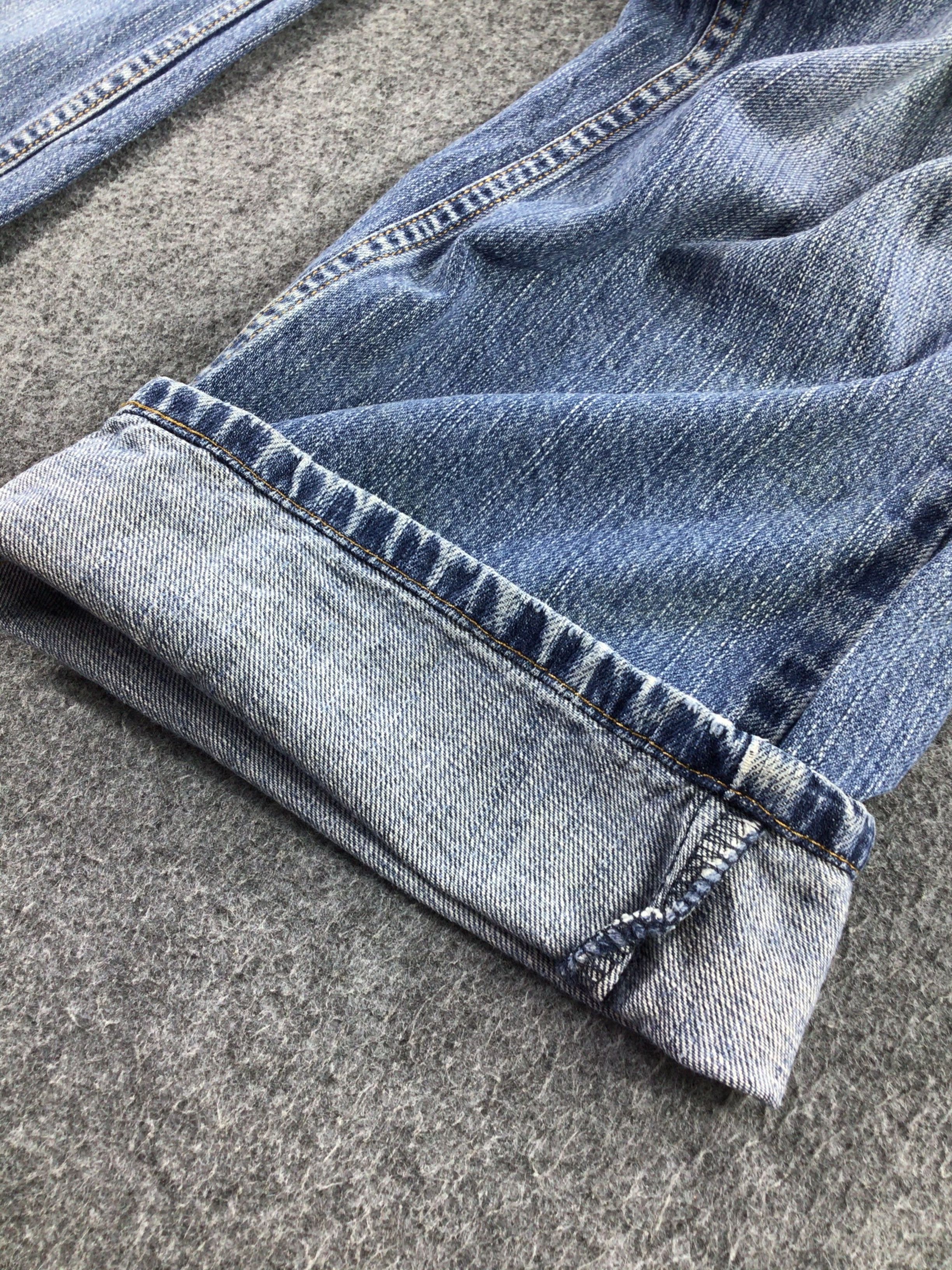 Vintage Levis 559 Jeans Faded Blue Medium Wash KJ219