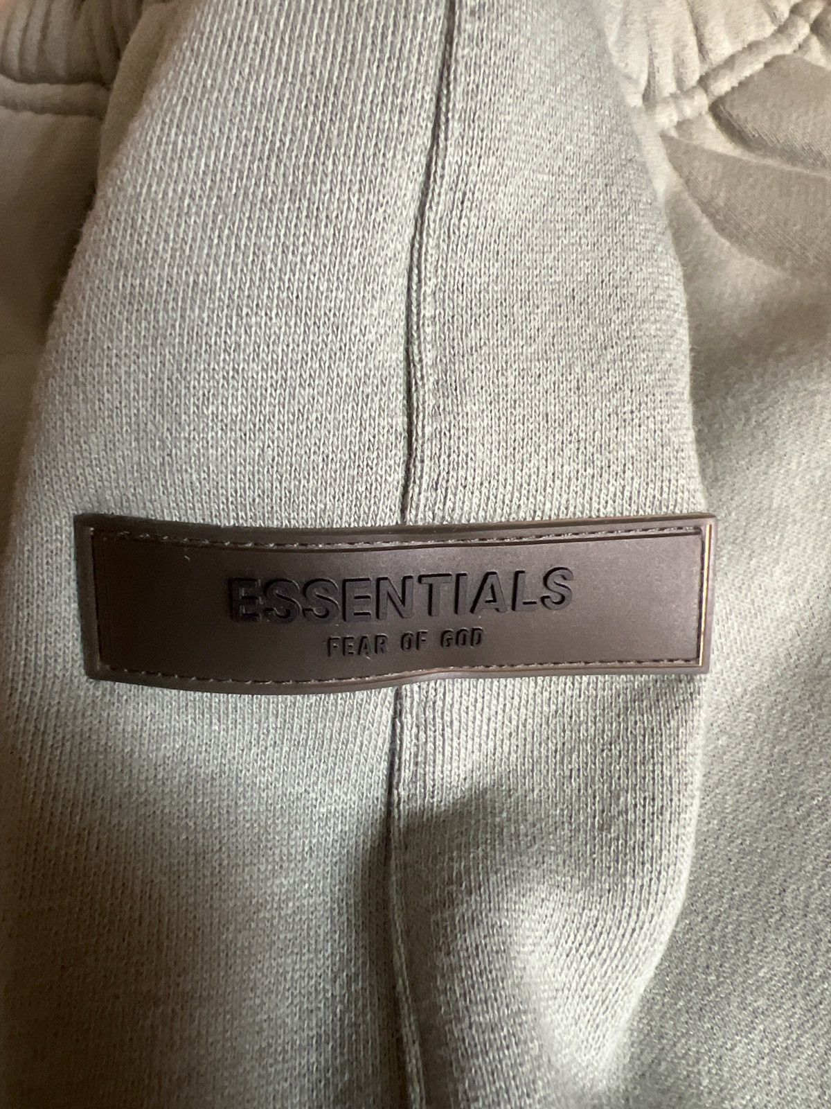Essentials Fear of god sycamore shorts Size US 30 / EU 46 - 4 Thumbnail