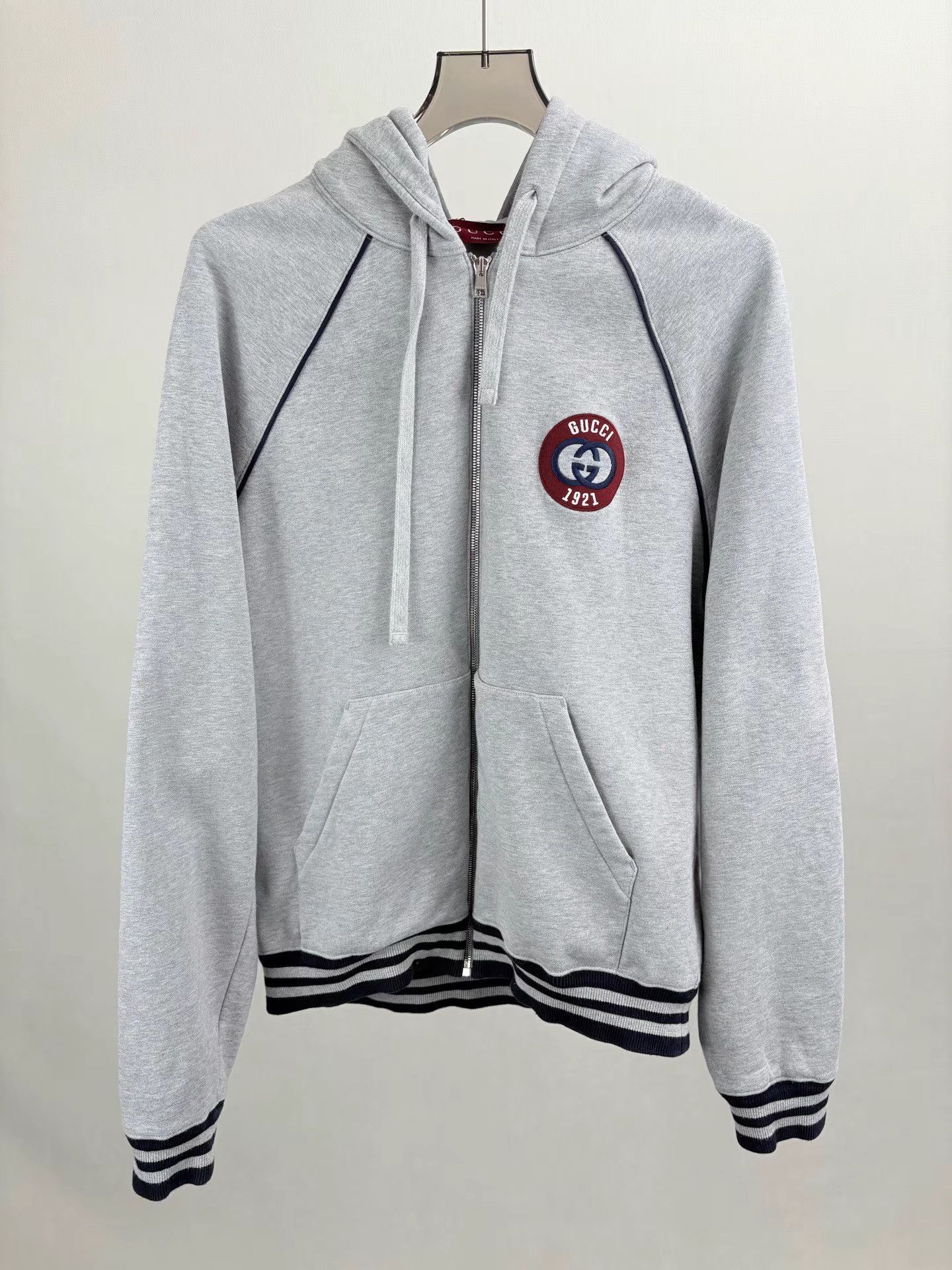 Gucci GUCCI New Logo Embroidered Hooded Zip Jacket Size US M / EU 48-50 / 2 - 1 Thumbnail