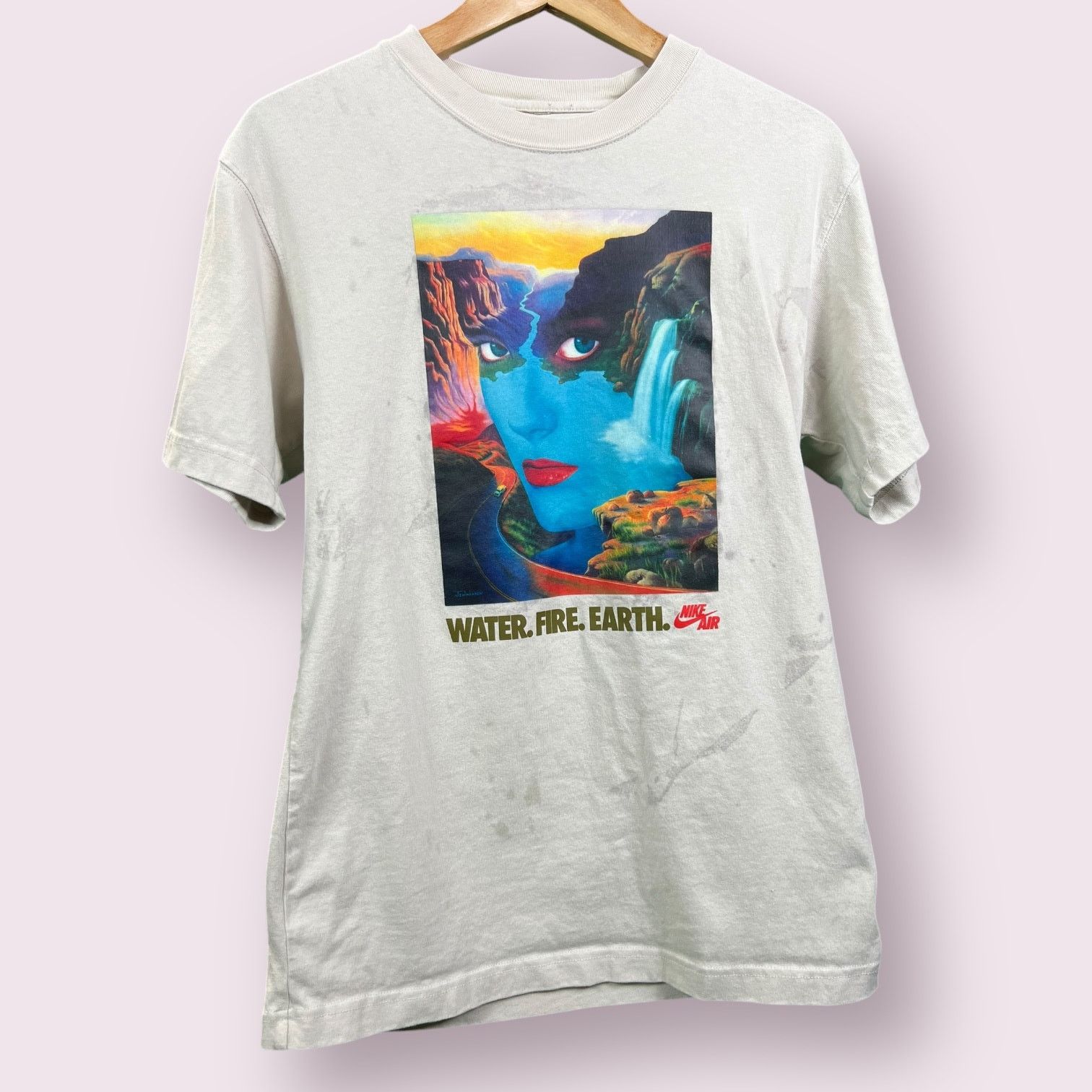 Nike Men's -The Nike Tee - Water. Fire. Earth. Graphic XS Size US XS / EU 42 / 0 - 1 Thumbnail