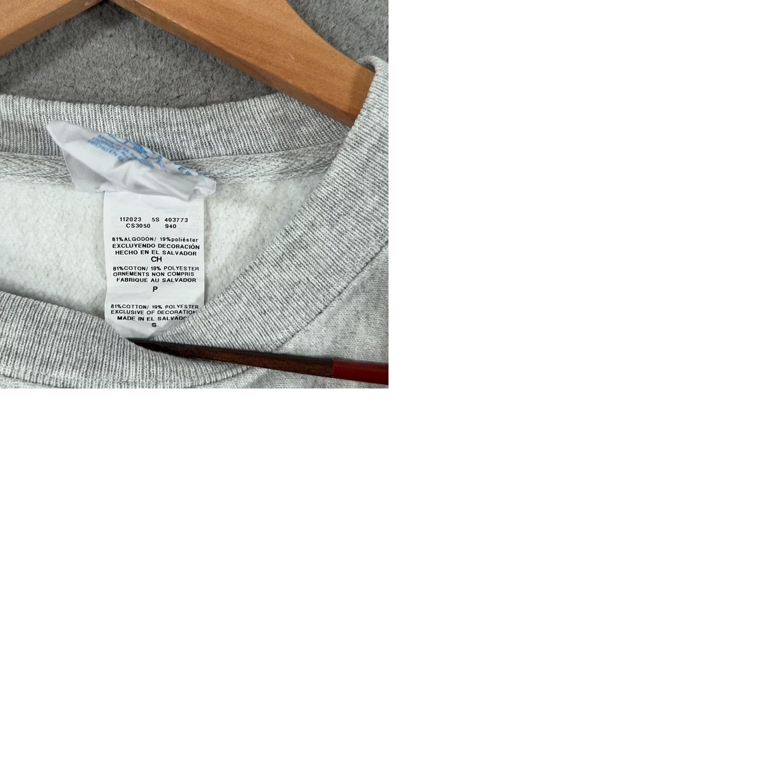 Champion VINTAGE Champion Sweatshirt Chicago Reverse Weave Gray Pullover Small Men Regular Crew Neck Logo 90s Travel Y2K Size US S / EU 44-46 / 1 - 9 Thumbnail