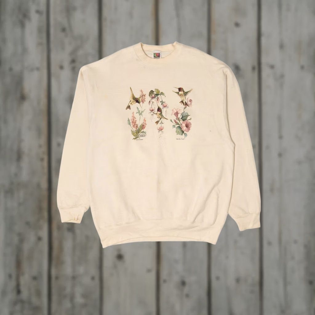 Fruit Of The Loom VINTAGE Hummingbirds And Flowers Sweatshirt Fruit of the Loom X-Large Beige 1990s Long Sleeve Cotton / Polyester Mens Womens Boys Girls Size US XL / EU 56 / 4 - 1 Thumbnail