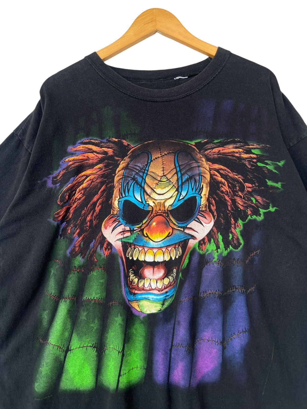 Liquid Blue Vintage Y2k Liquid Blue Joker Mosquito Head Baggy Tee Size US XXL / EU 58 / 5 - 4 Thumbnail