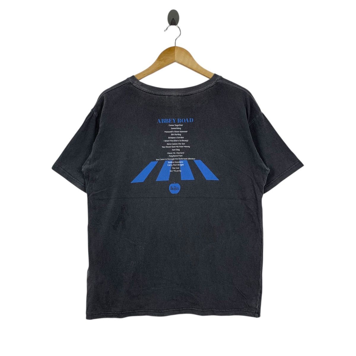 Vintage THE BEATLES Abbey Road English Rock Album Apple T-Shirt Size US M / EU 48-50 / 2 - 4 Thumbnail