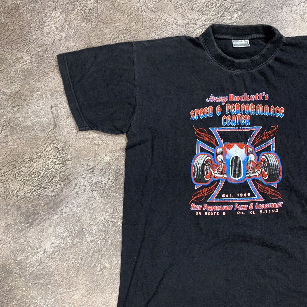 Vintage Vintage Y2K Graphic Tee Rock Band Print Streetwear Cropped M Size US M / EU 48-50 / 2 - 4 Thumbnail